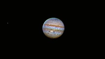 Jupiter mit großem und kleinem roten Fleck