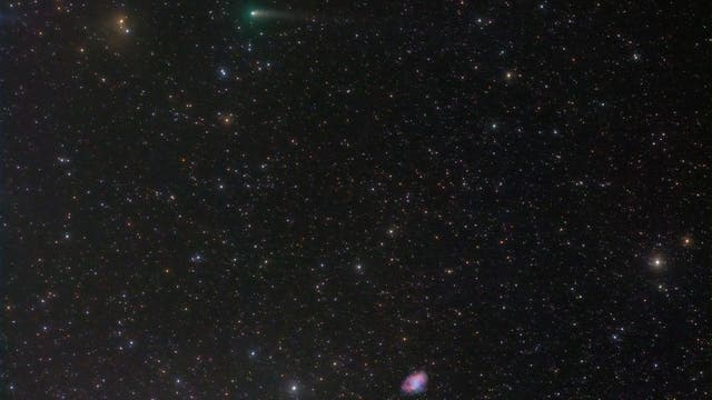 Comet 67P and Crab Nebula