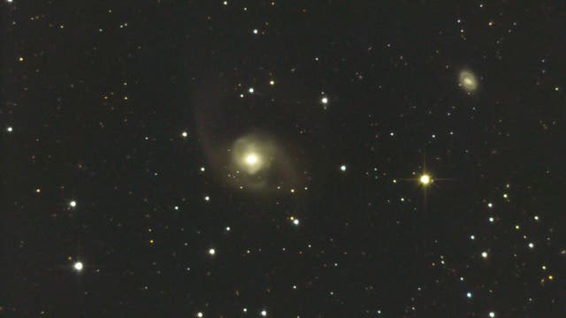 NGC 7727 (Arp 222) Hüllengalaxie im Wassermann (1)