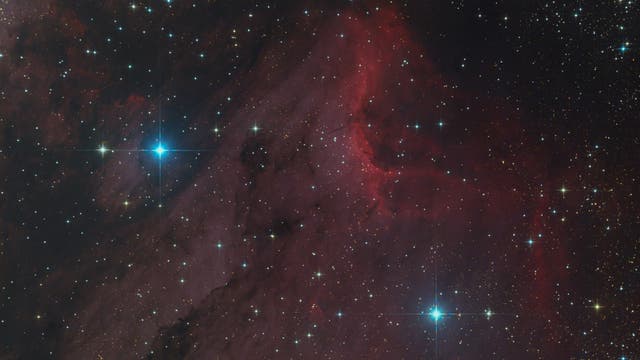 IC 5070 Pelikannebel (RGB)