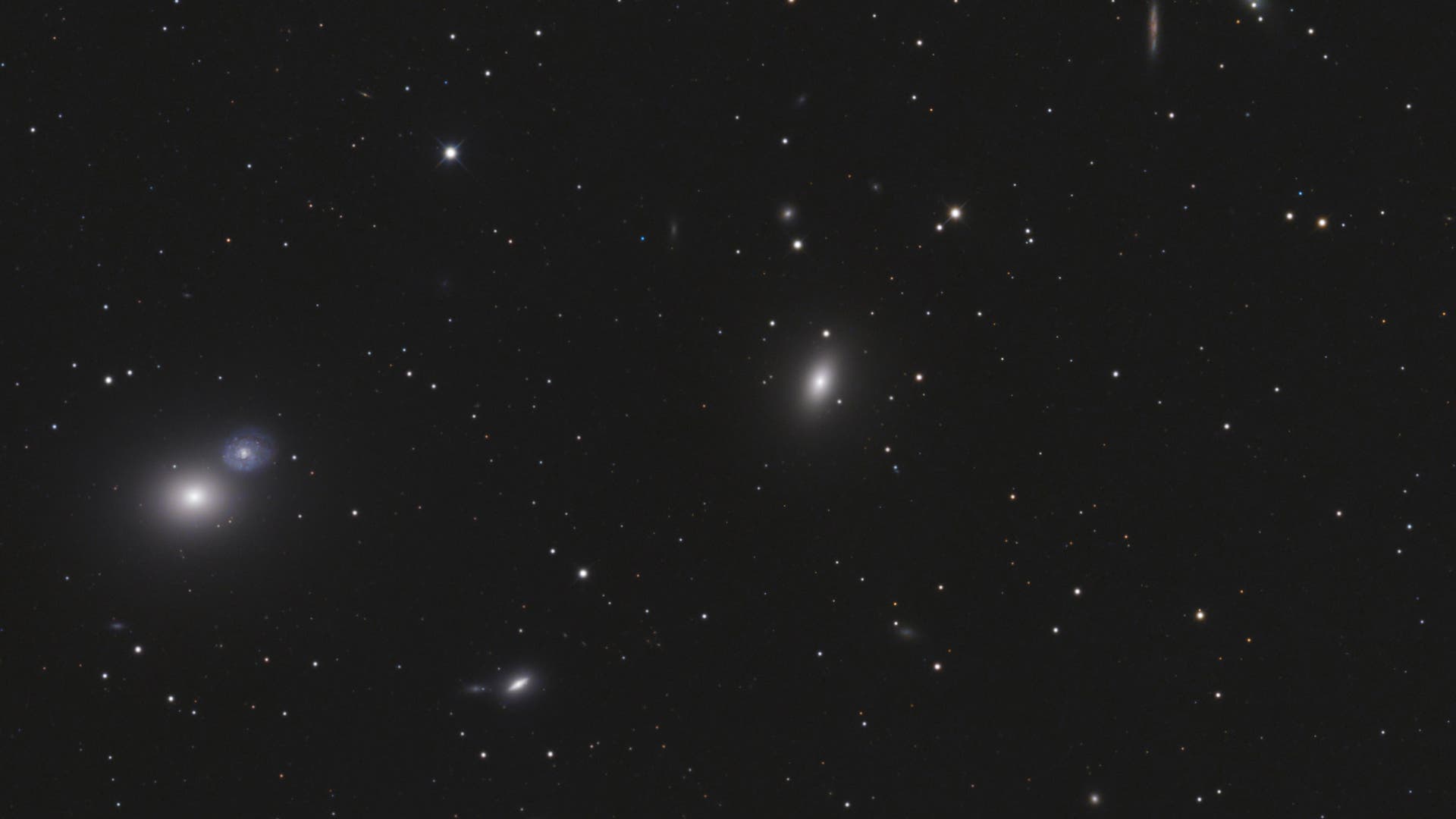 Messier 59 und Messier 60 - Spektrum der Wissenschaft