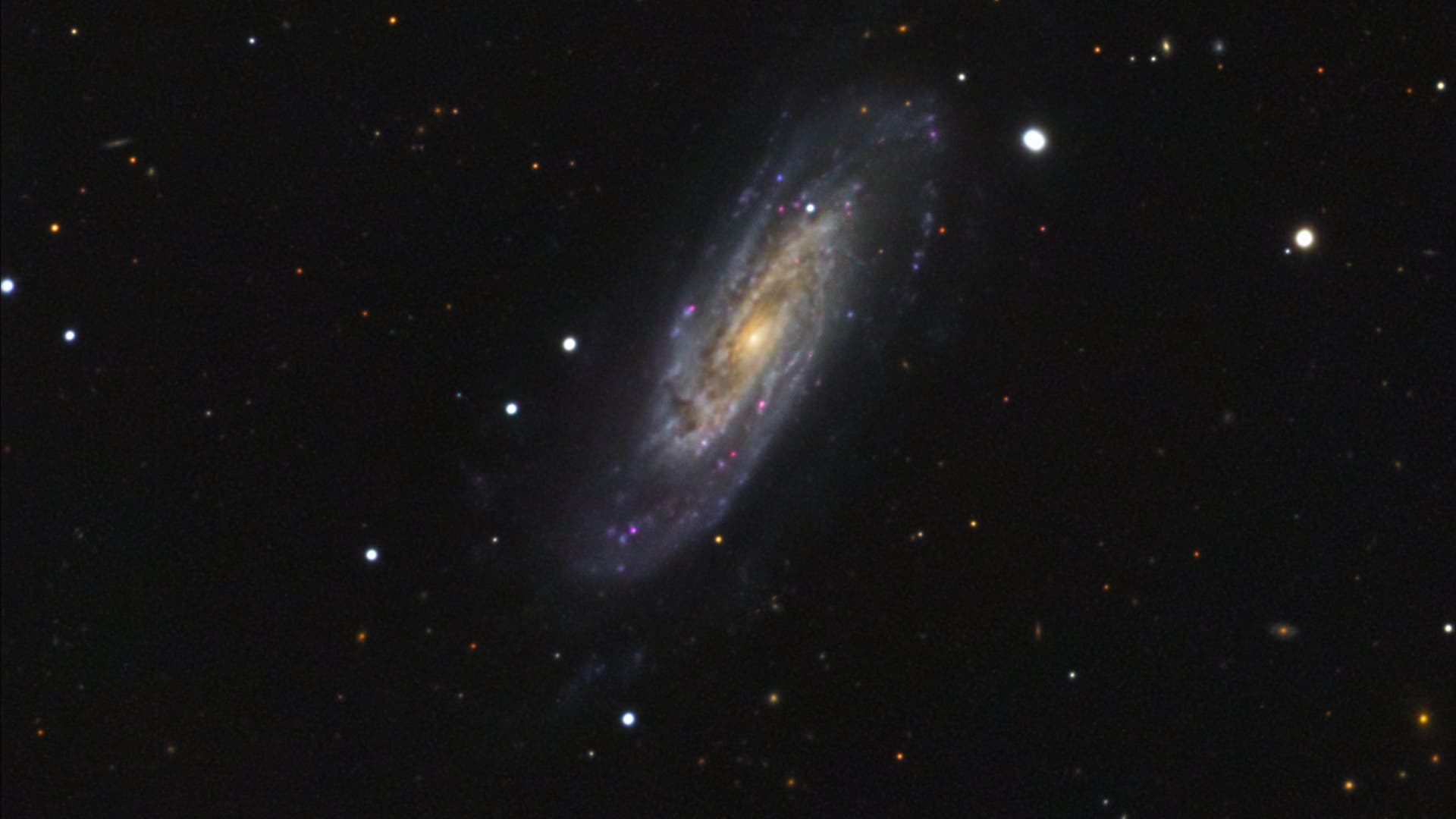 NGC 3198 Spektrum der Wissenschaft