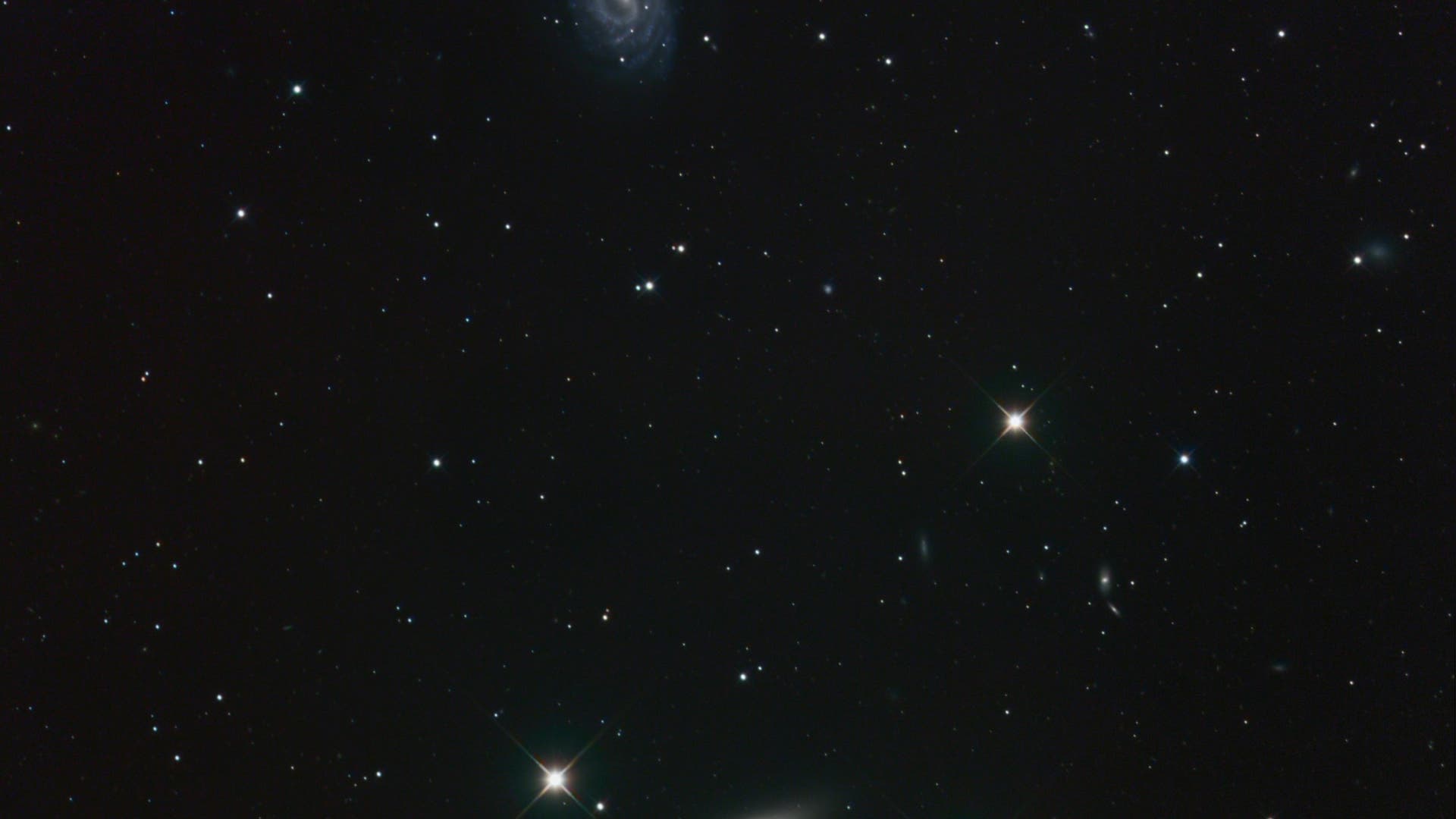 NGC 4535 und NGC 4526 in der Jungfrau Spektrum der Wissenschaft