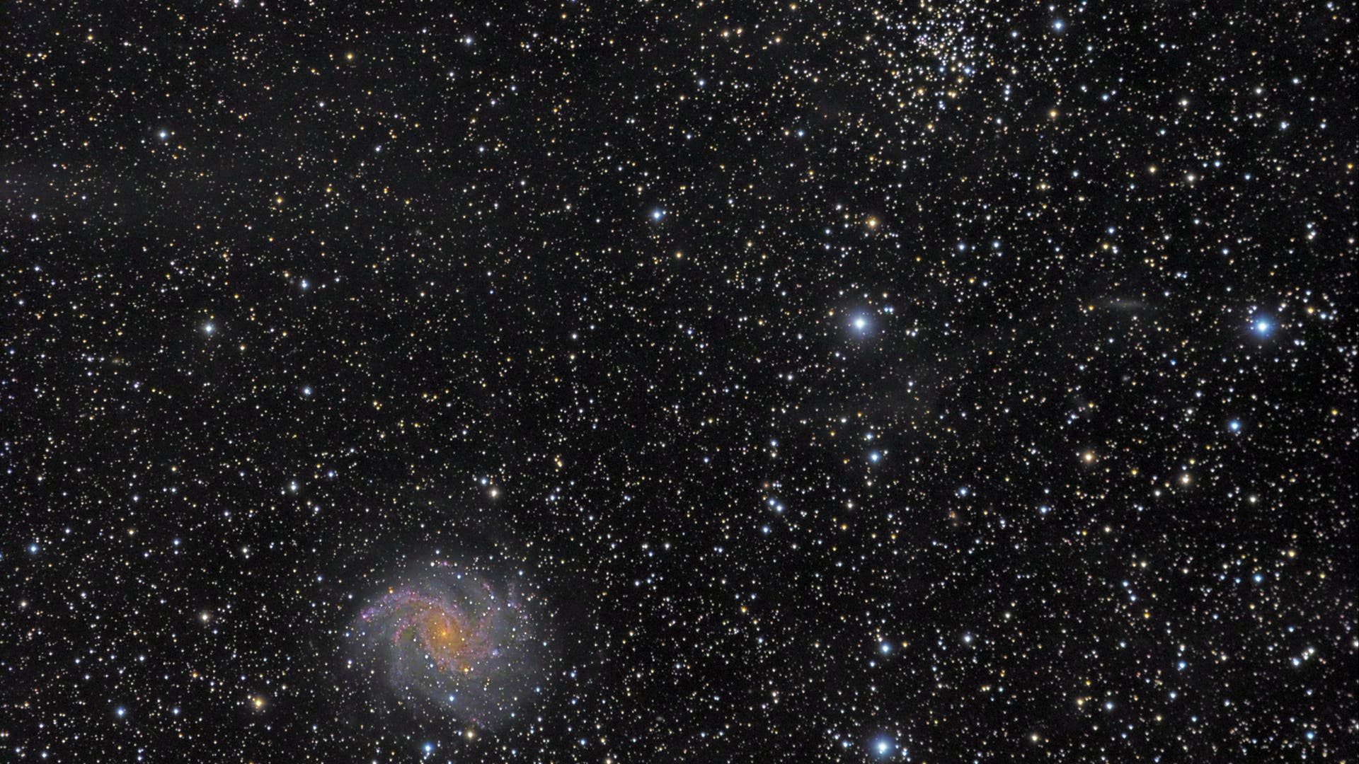 NGC6946 und NGC6939 Spektrum der Wissenschaft