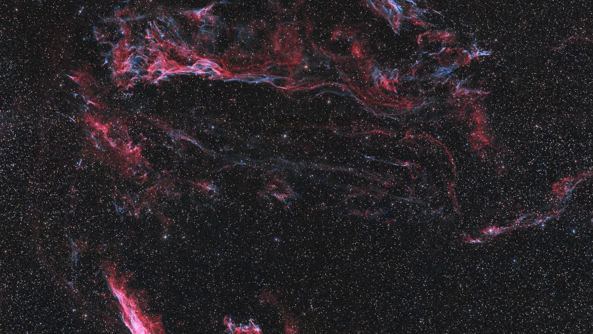 Zirrusnebel, NGC 6960 und NGC 6992 Spektrum der Wissenschaft