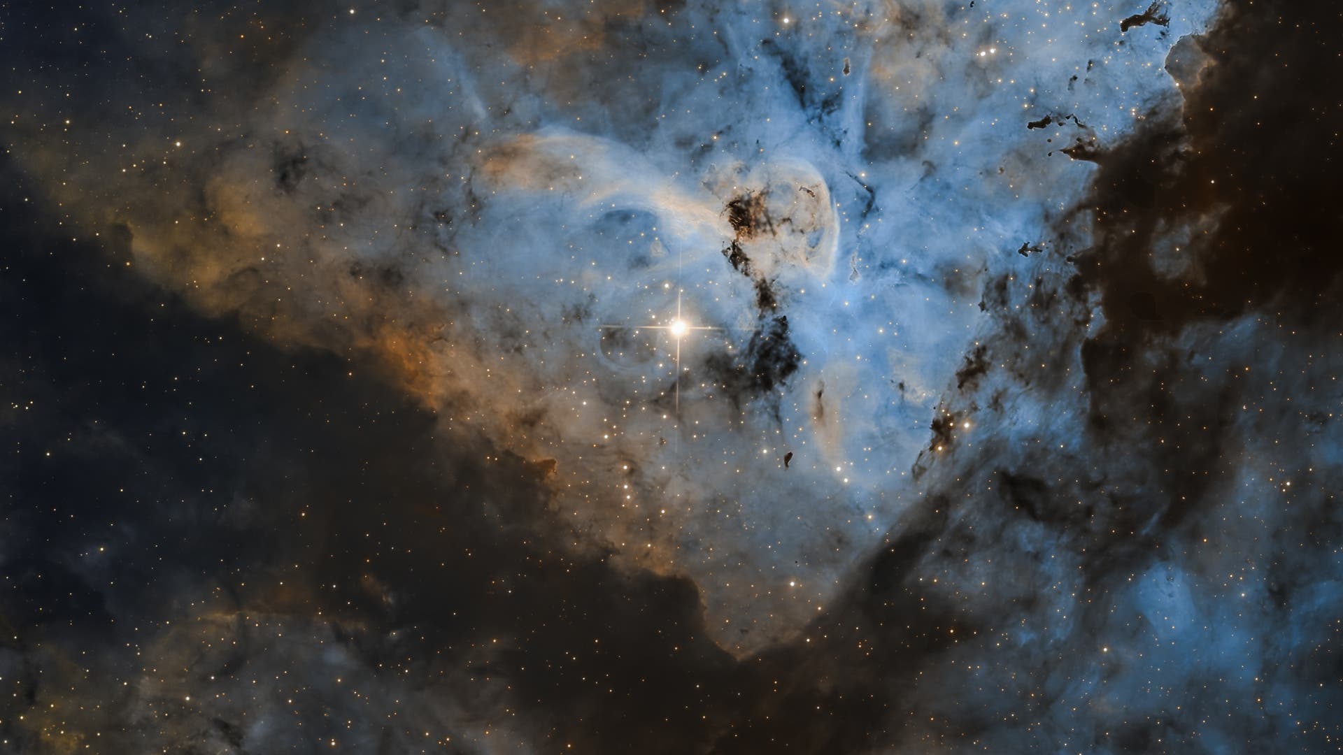 Rta Carinae and the Keyhole Spektrum der Wissenschaft