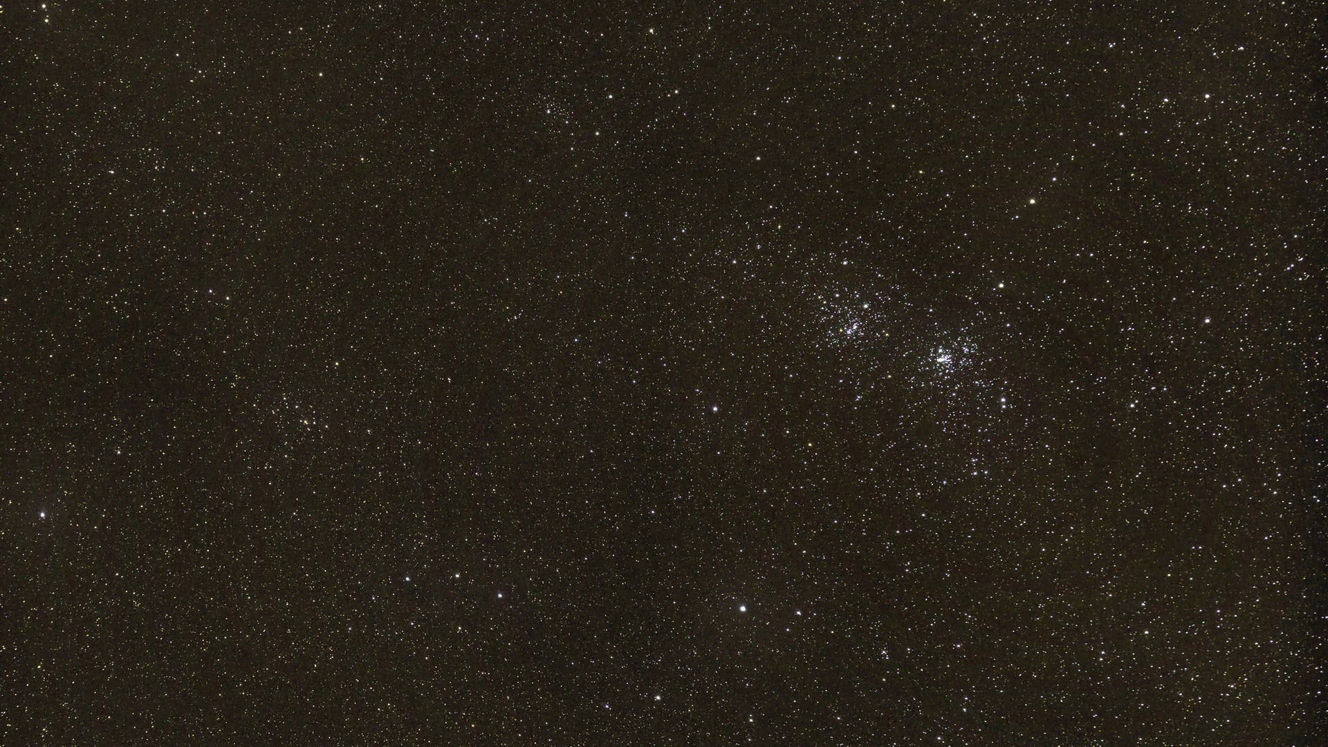 h & chi Persei, NGC 957 Spektrum der Wissenschaft