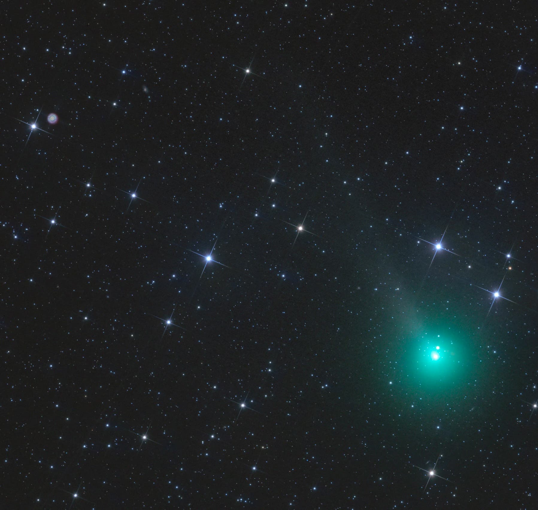 Komet 103P Hartley beim Eskimonebel