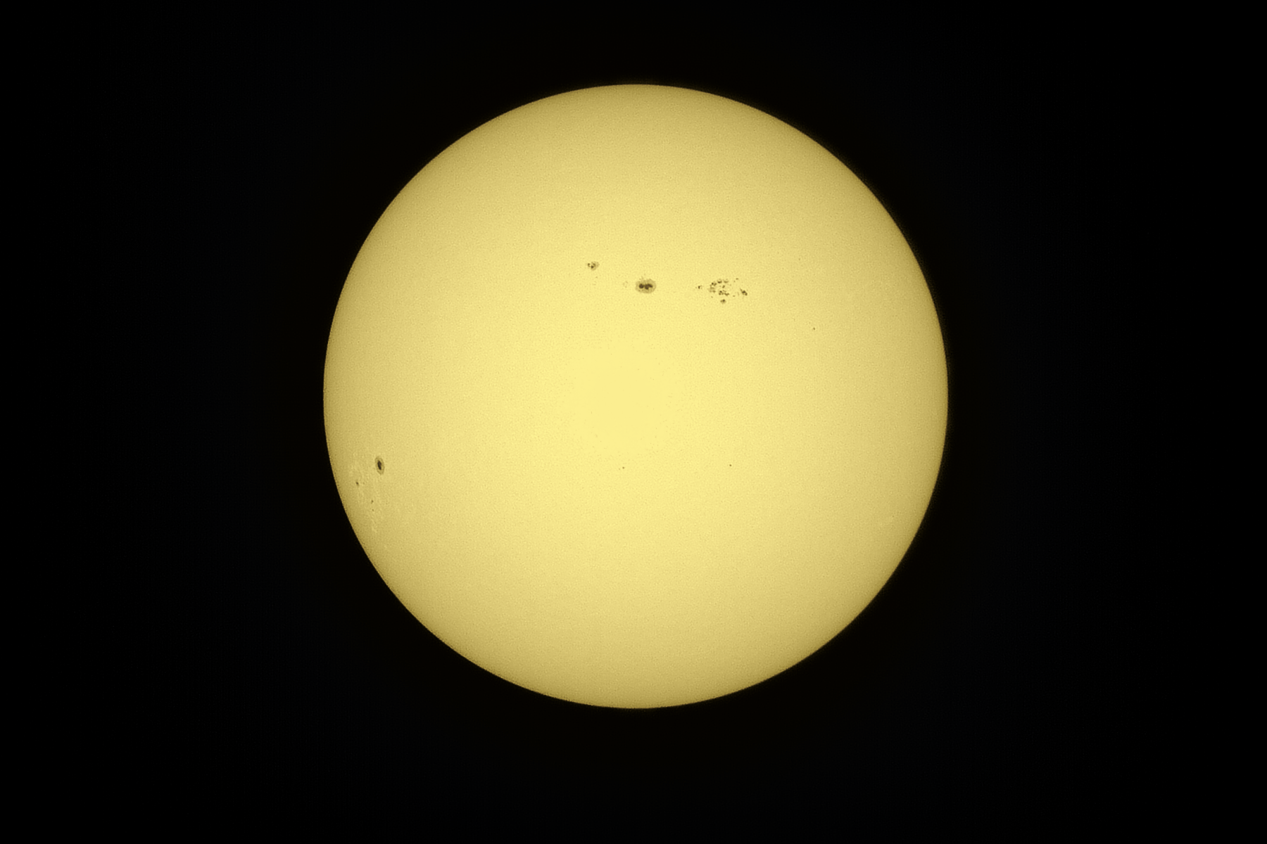 Sonnenflecken am 29. März 2022
