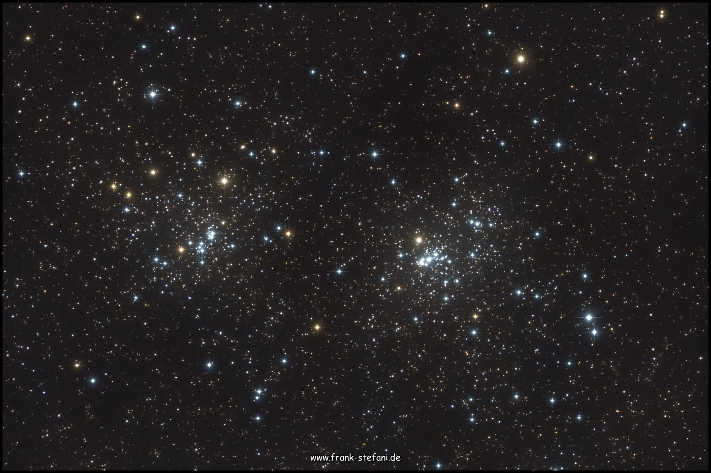  NGC869 + NGC884 (Per) - Diamanten auf schwarzem Samt