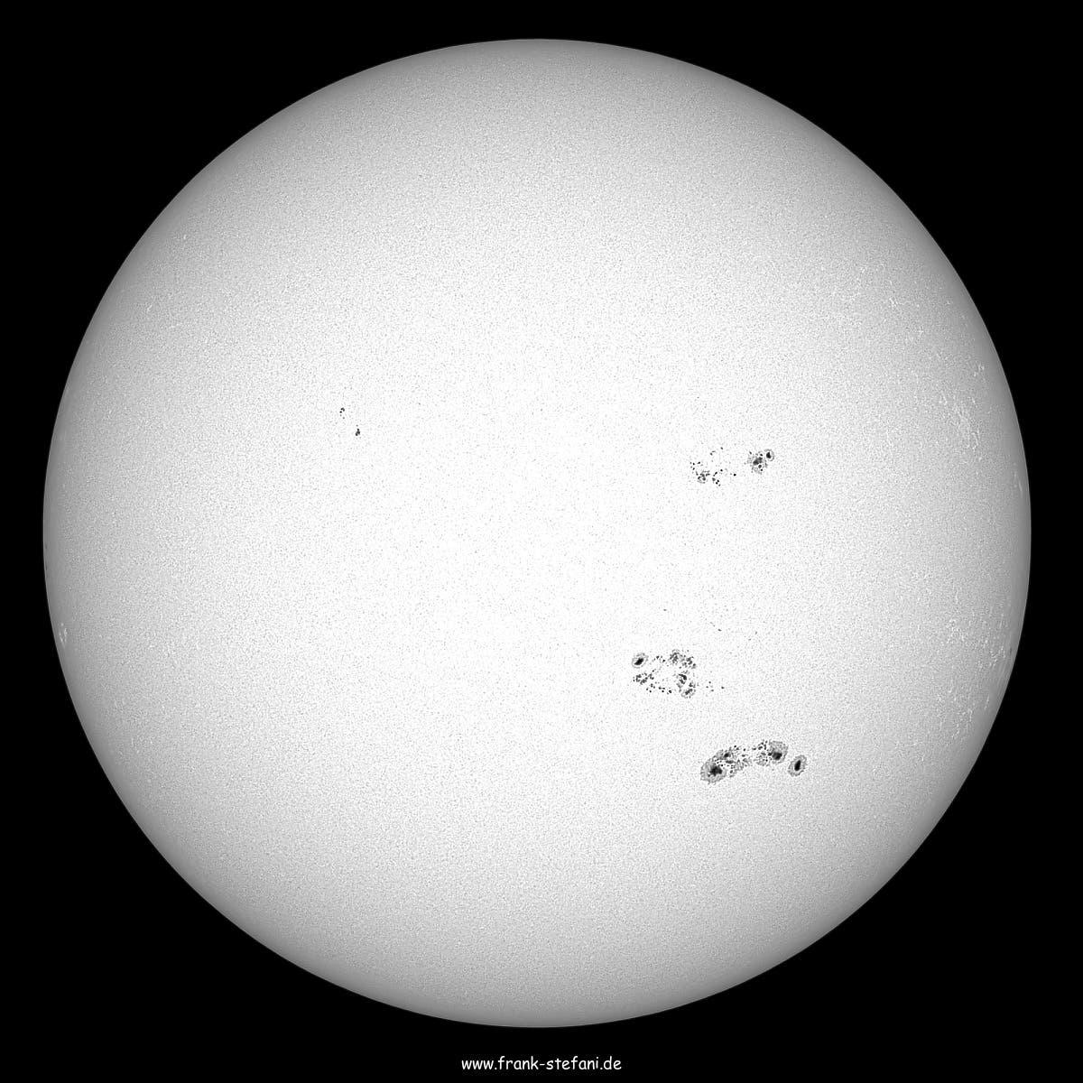 Die Sonne am 19. Juni 2024 - Es »sprudelt« südlich des Äquators