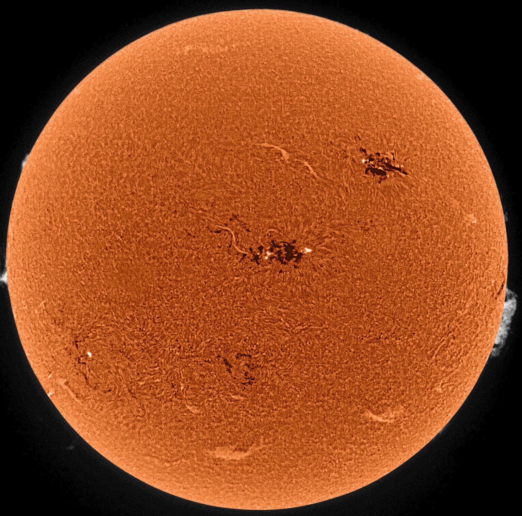 Sonne am 14. Oktober 2025