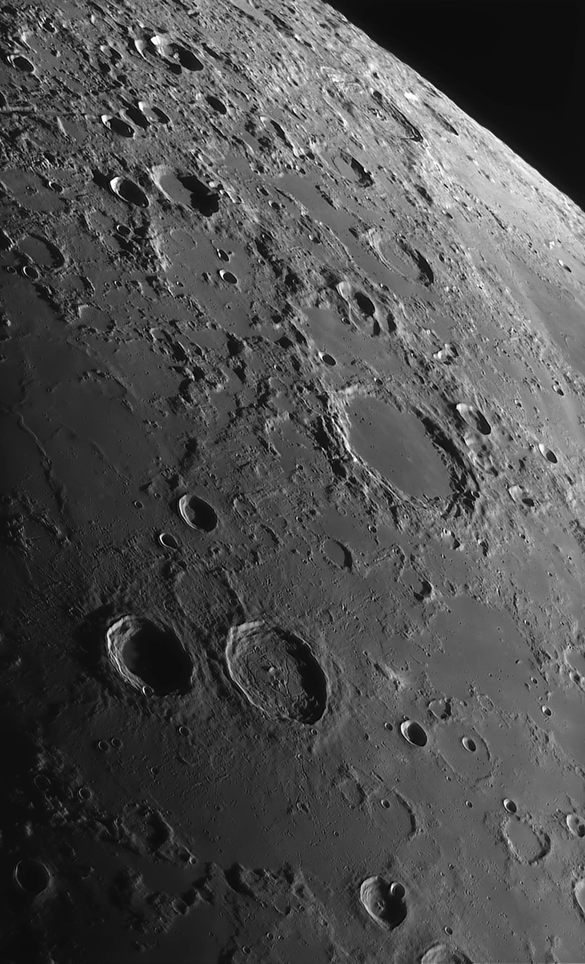 Mondkrater Atlas, Herkules und Endymion
