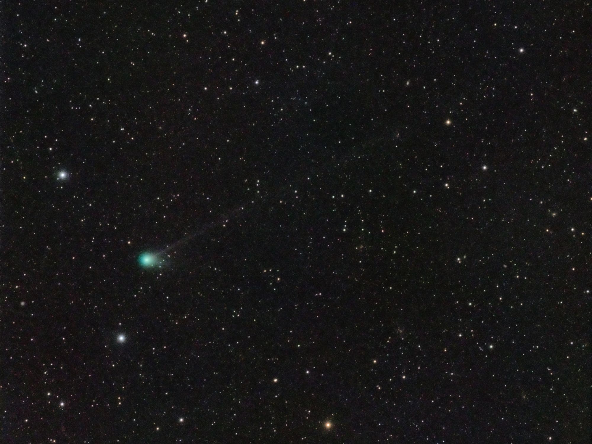 Comet C/2018 V1 Machholz-Fujikawa-Iwamoto