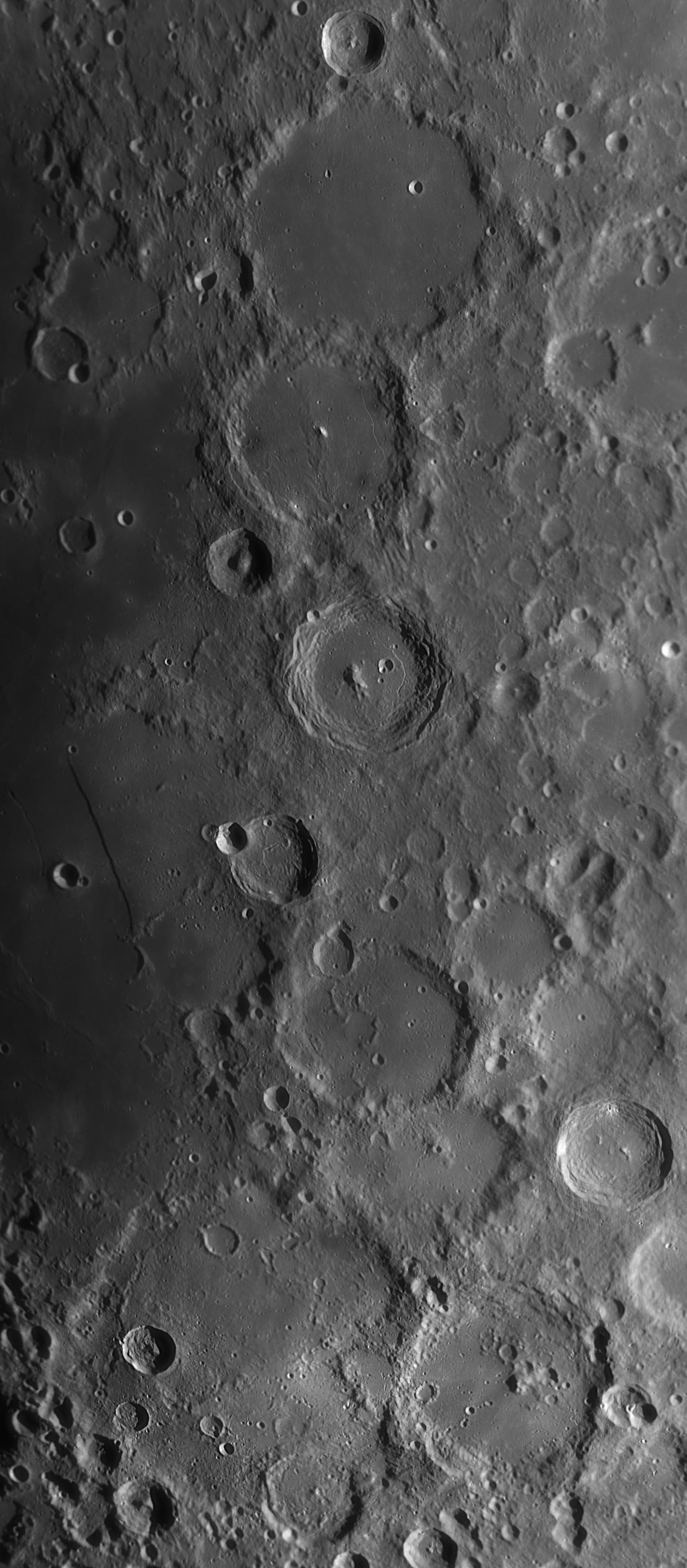 Von Ptolemaeus zu Regiomontanus - kleines Mondpanorama am 18. Februar 2024