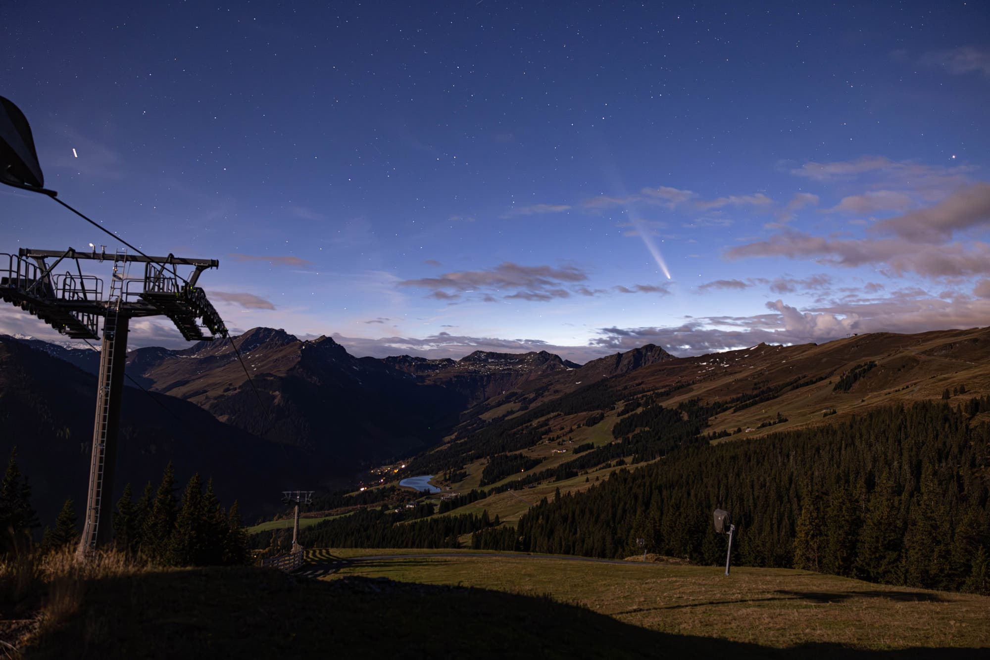 C/2023 A3 (Tsuchinshan-ATLAS) über den Alpen (Saalbach-Hinterglemm)