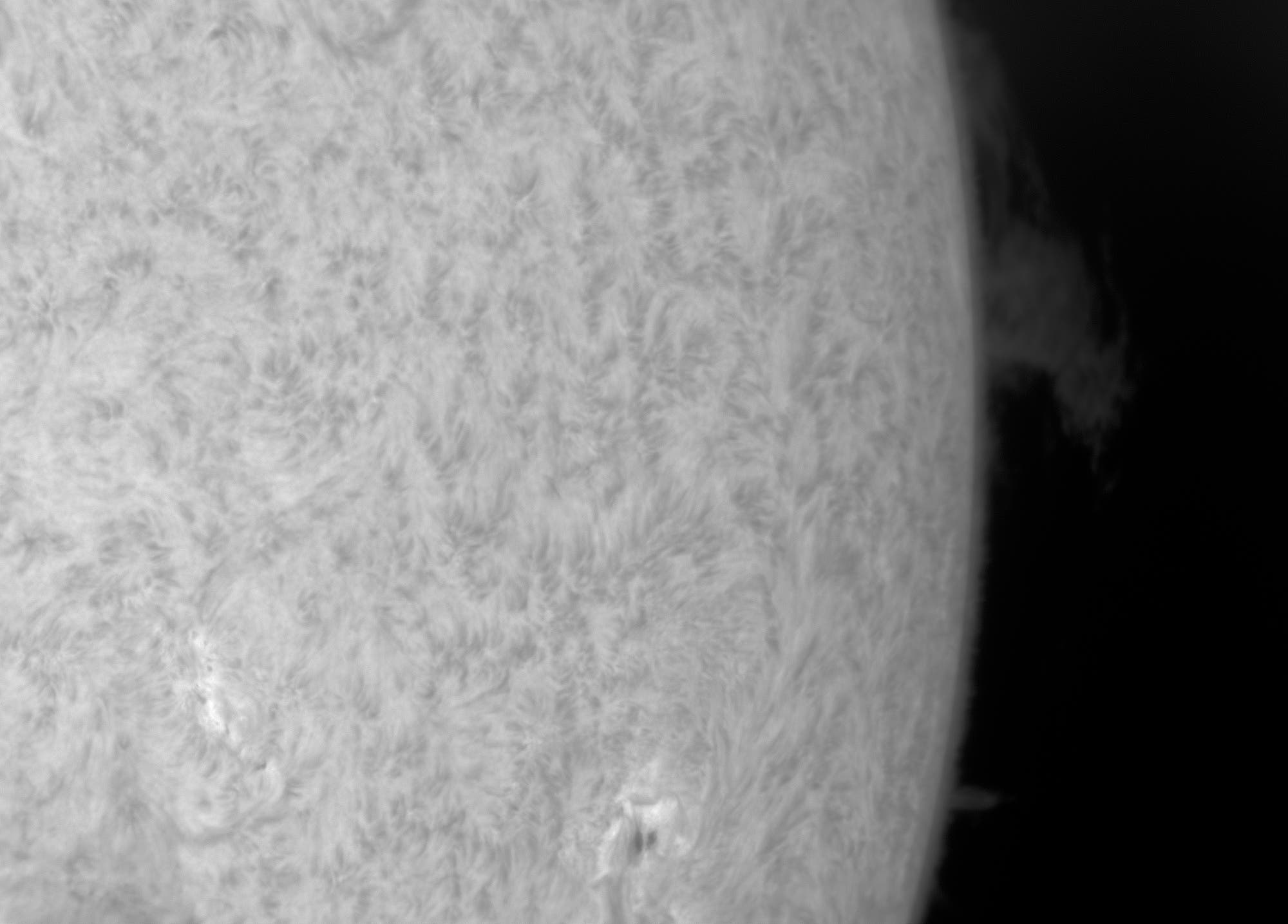 Ostersonne mit Protuberanzen