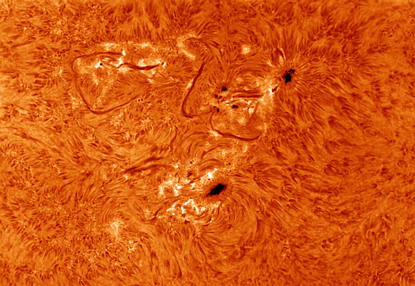 Fackeln, Flares und Filamente zum Oktoberbeginn