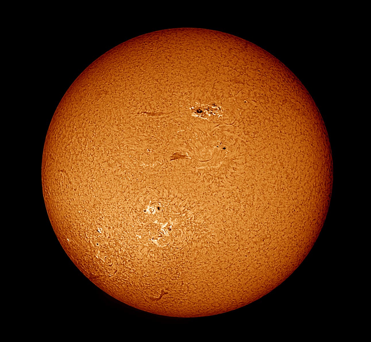 Hohe Flare-Aktivität auf der Sonne