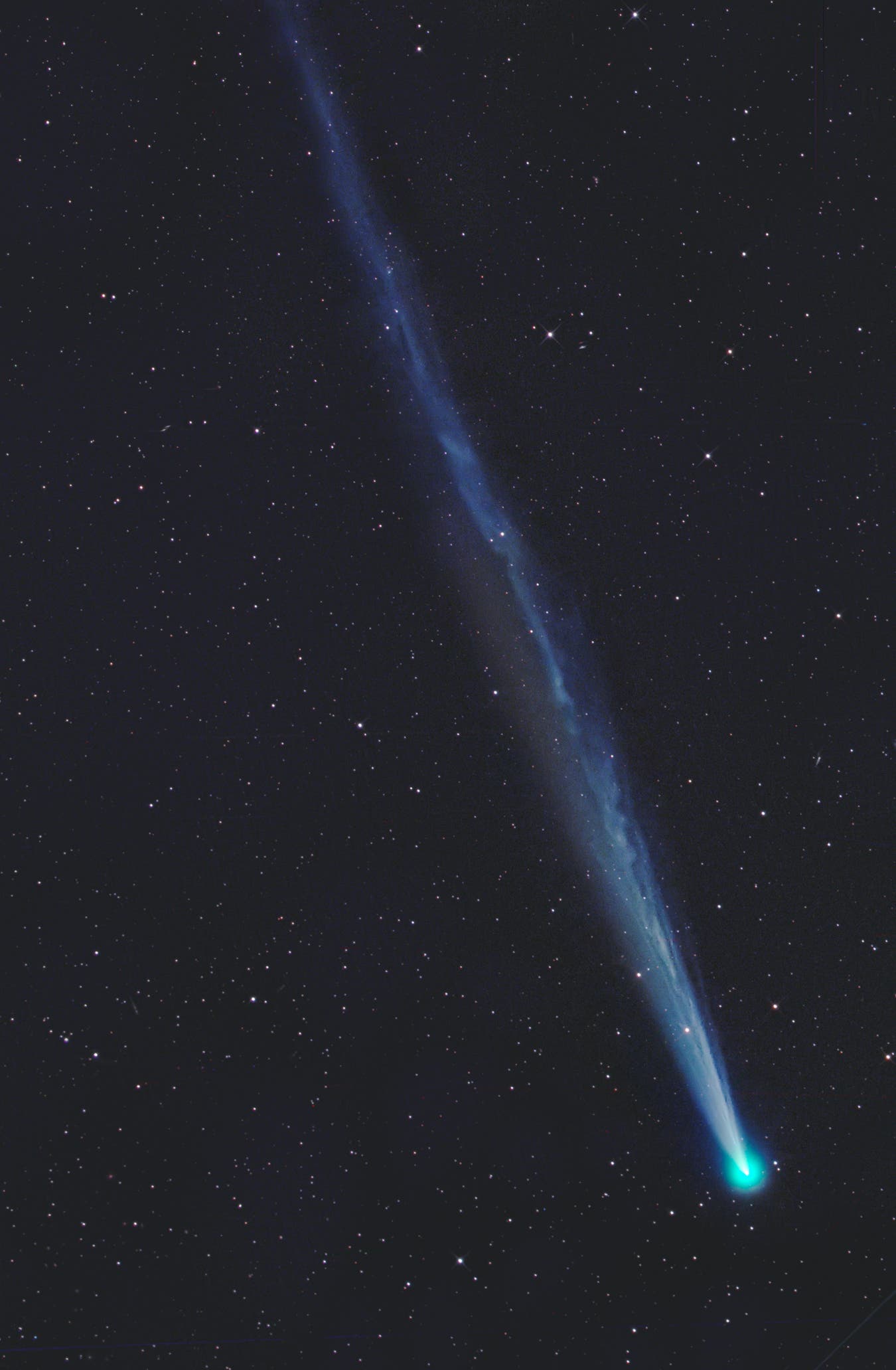 Komet C/2025 R2 (SWAN)