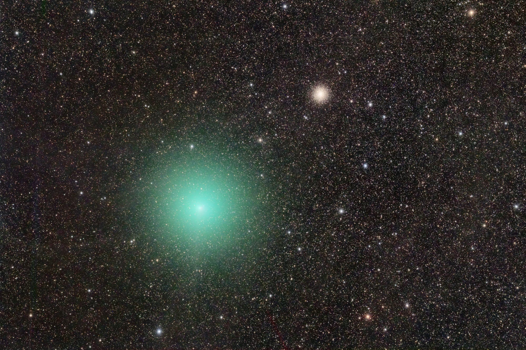 Comet 252P and M14 on the Milky Way