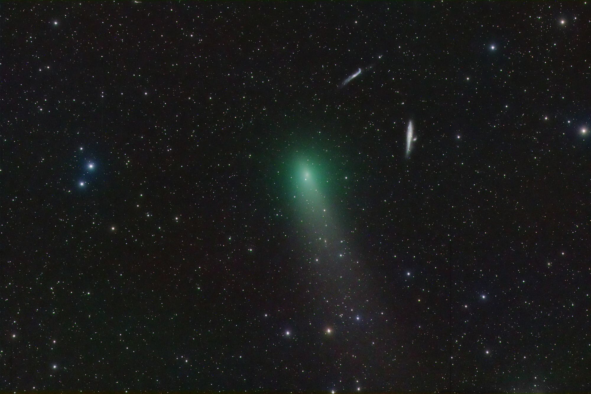 Comet 45P sails in the dark