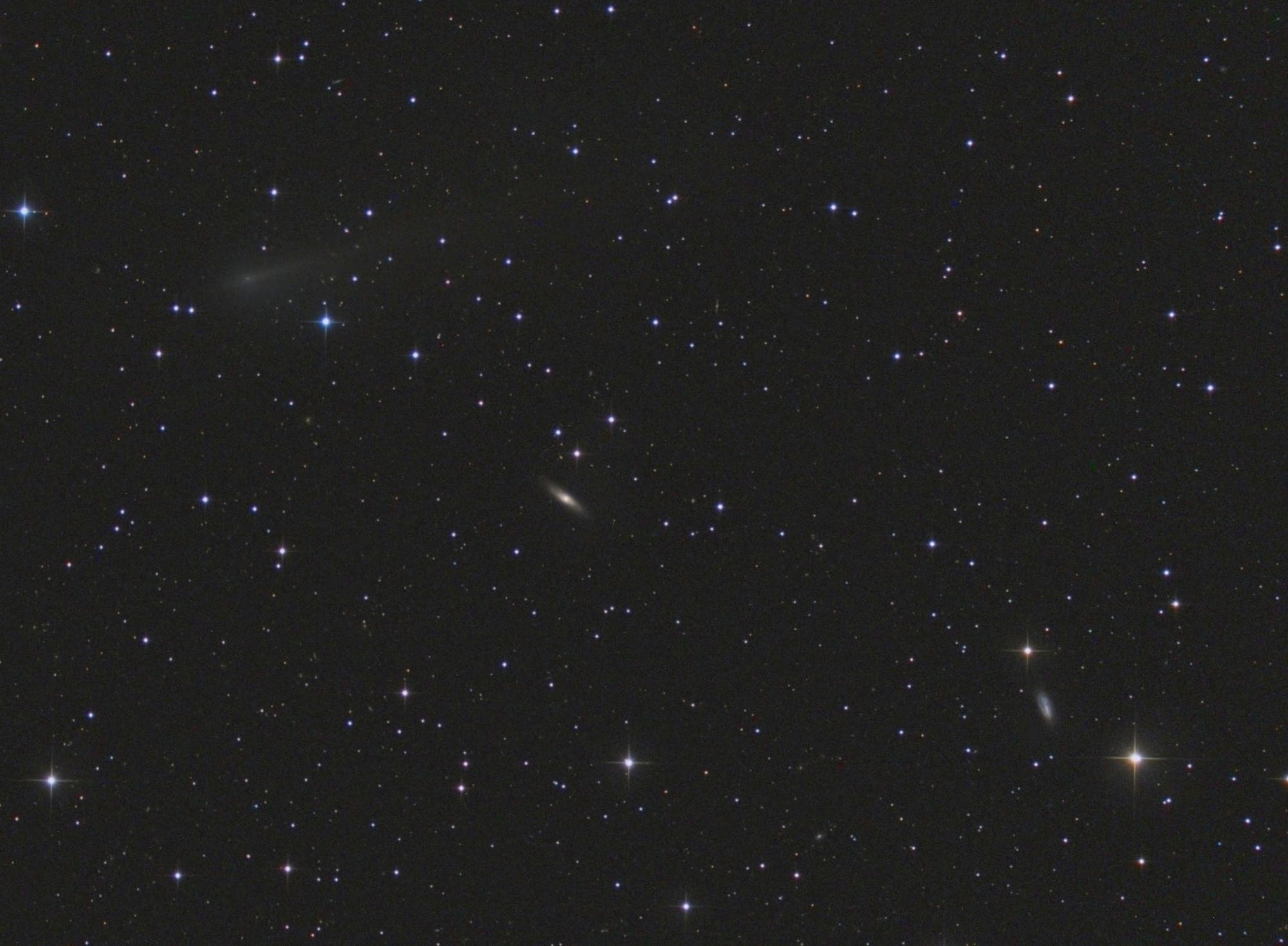 45P/Honda-Mrkos-Pajdusakova bei NGC 3301 und 3287