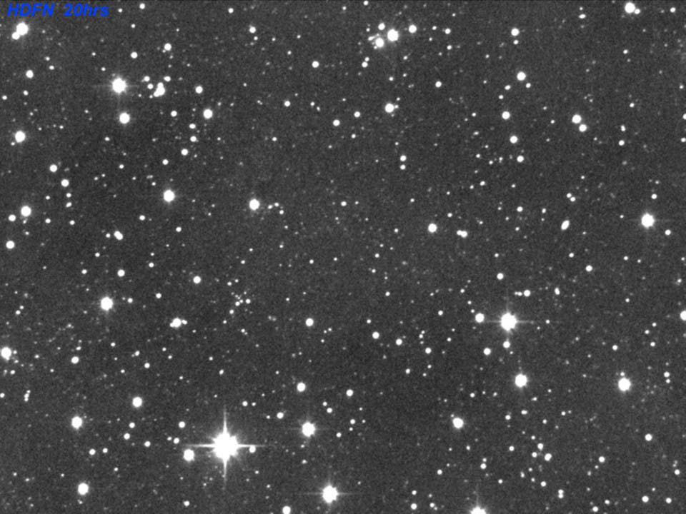 1200 Minuten Hubble Deep Field Nord in Ursa Major (5)
