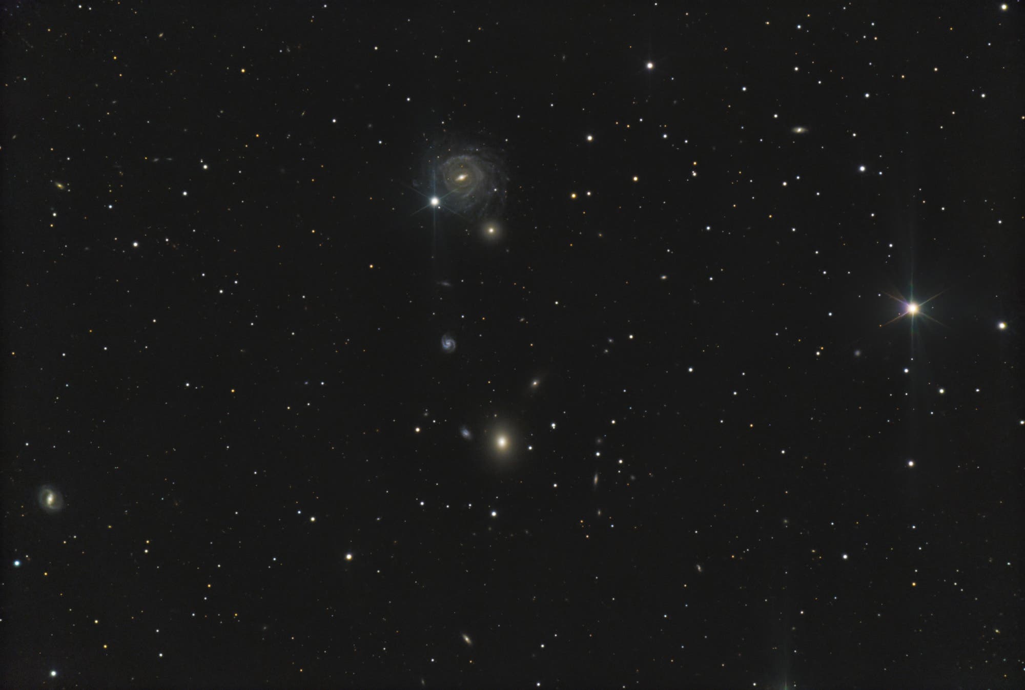 Arp 117 mit großer Brennweite