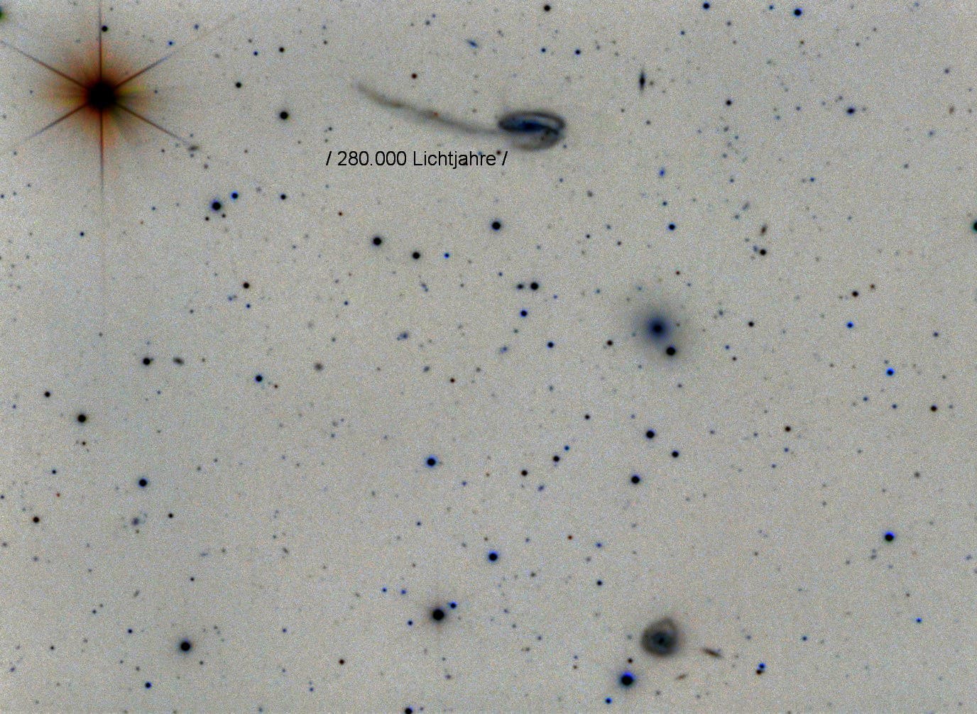 Arp 188 = UGC 10214 Tadpole Galaxy (invers) 