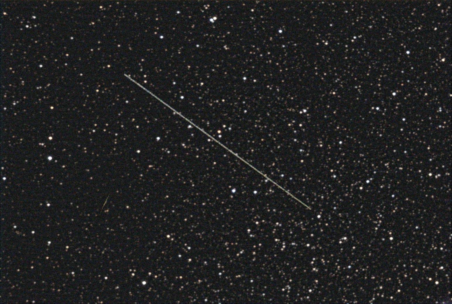 Asteroid (5693) 1993 EA