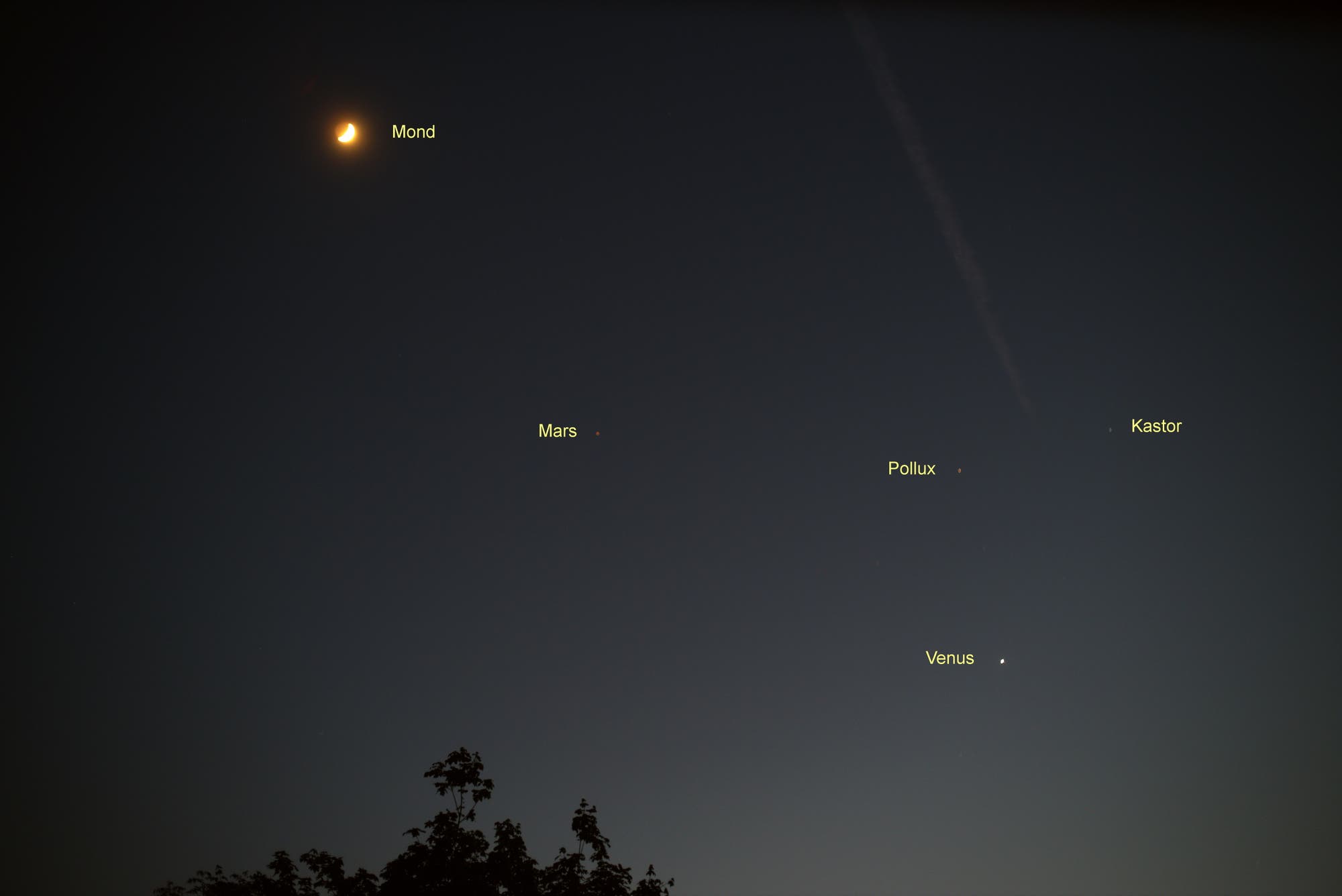 Mond, Venus und Mars am 25. Mai 2023