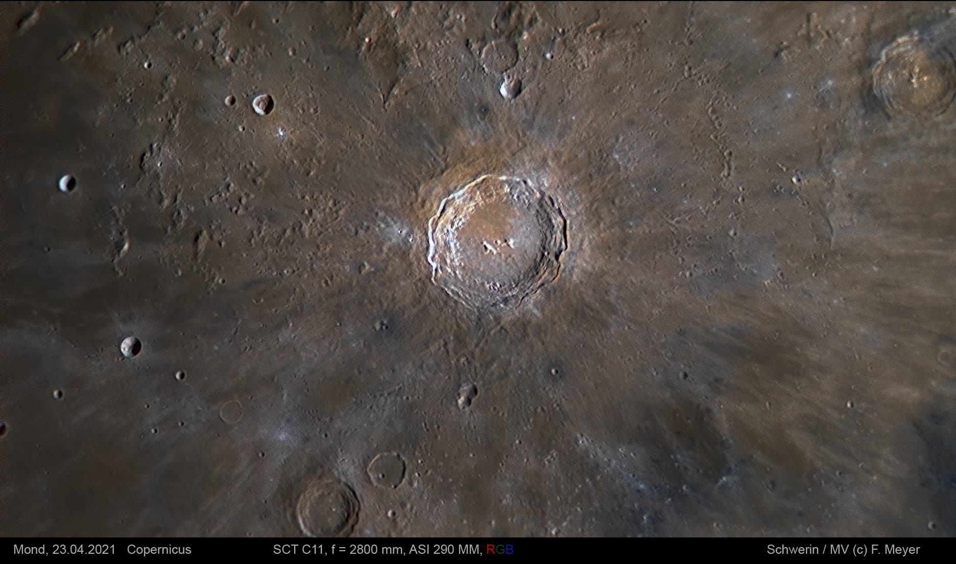 Farbiger Mond - Copernicus am 23. April 2021