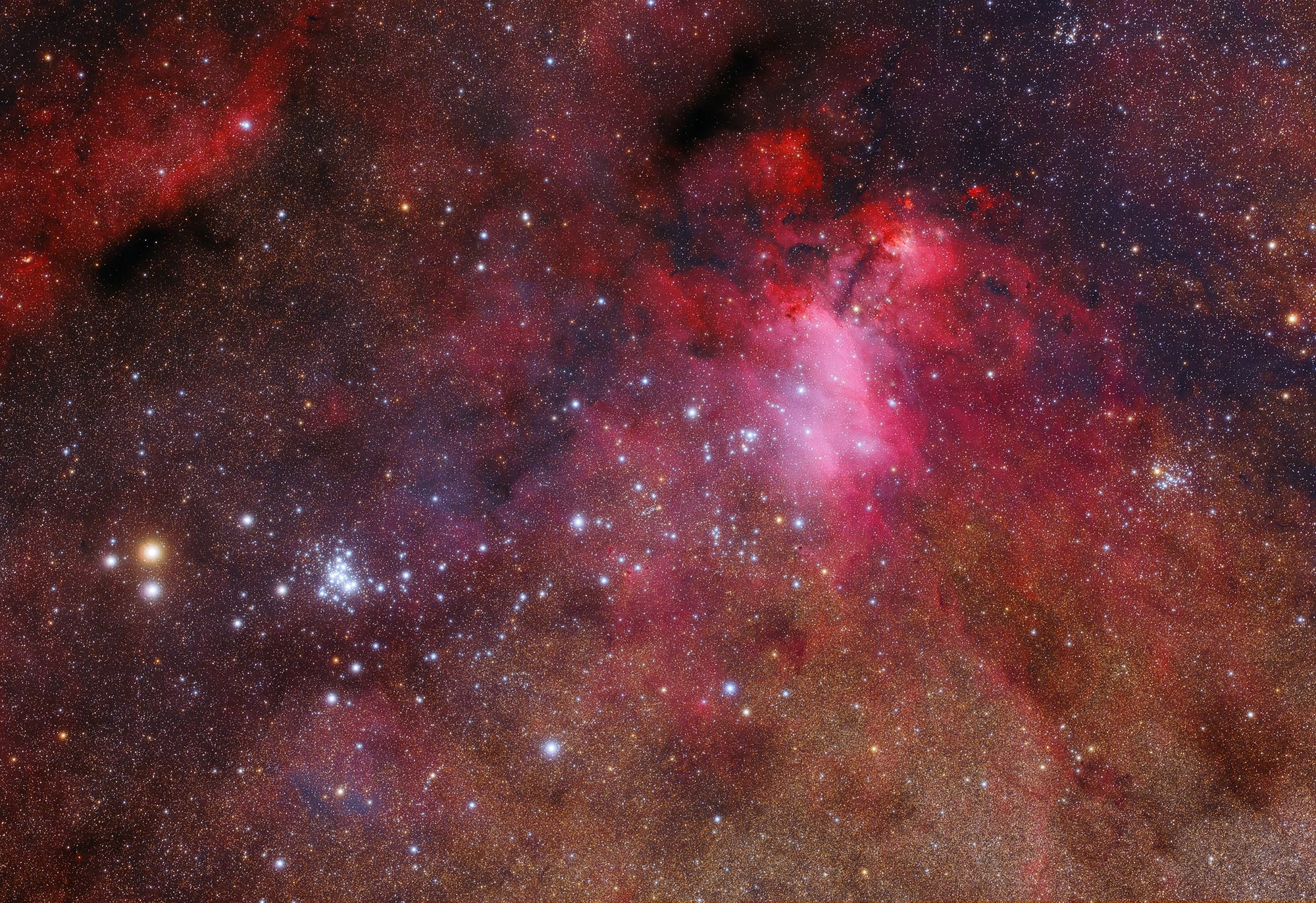 False Comet Nebula und IC 4628
