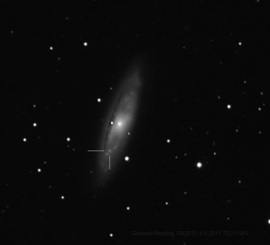 Supernova in der Galaxie Messier 65 
