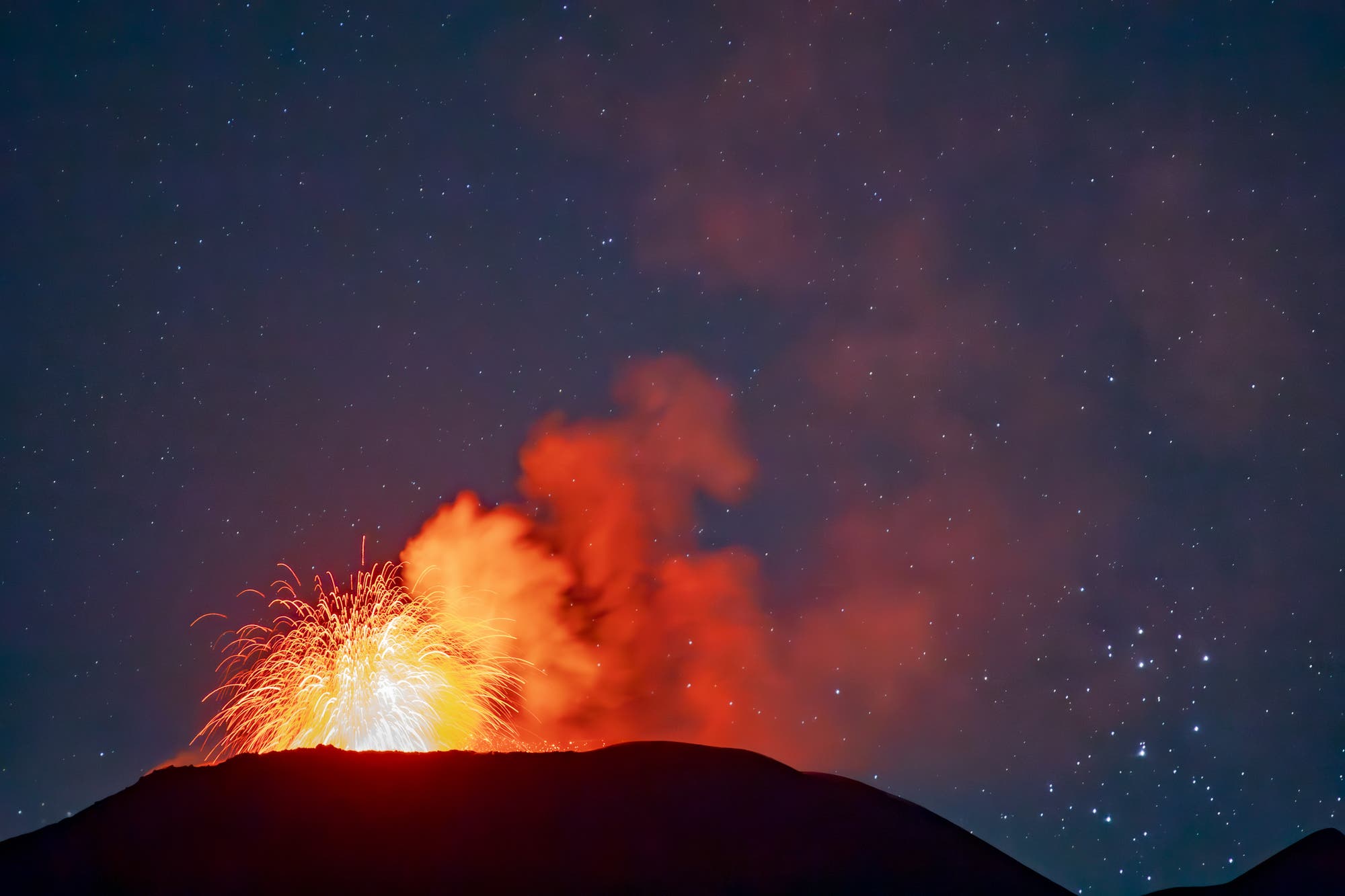 The Plejades and Etna volcano