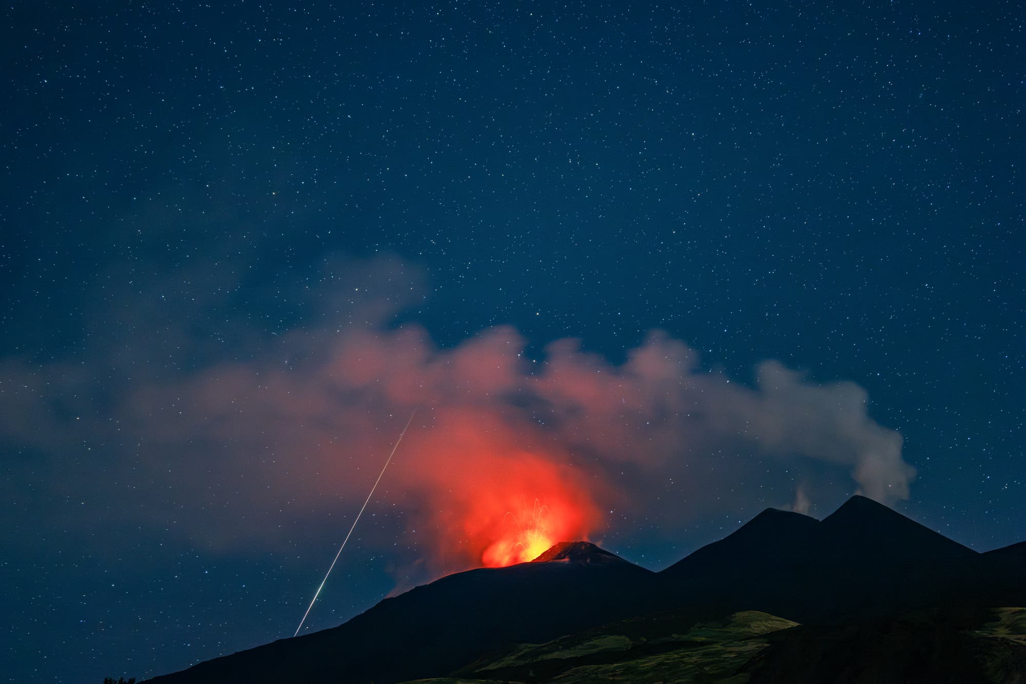 A Perseid above the volcano