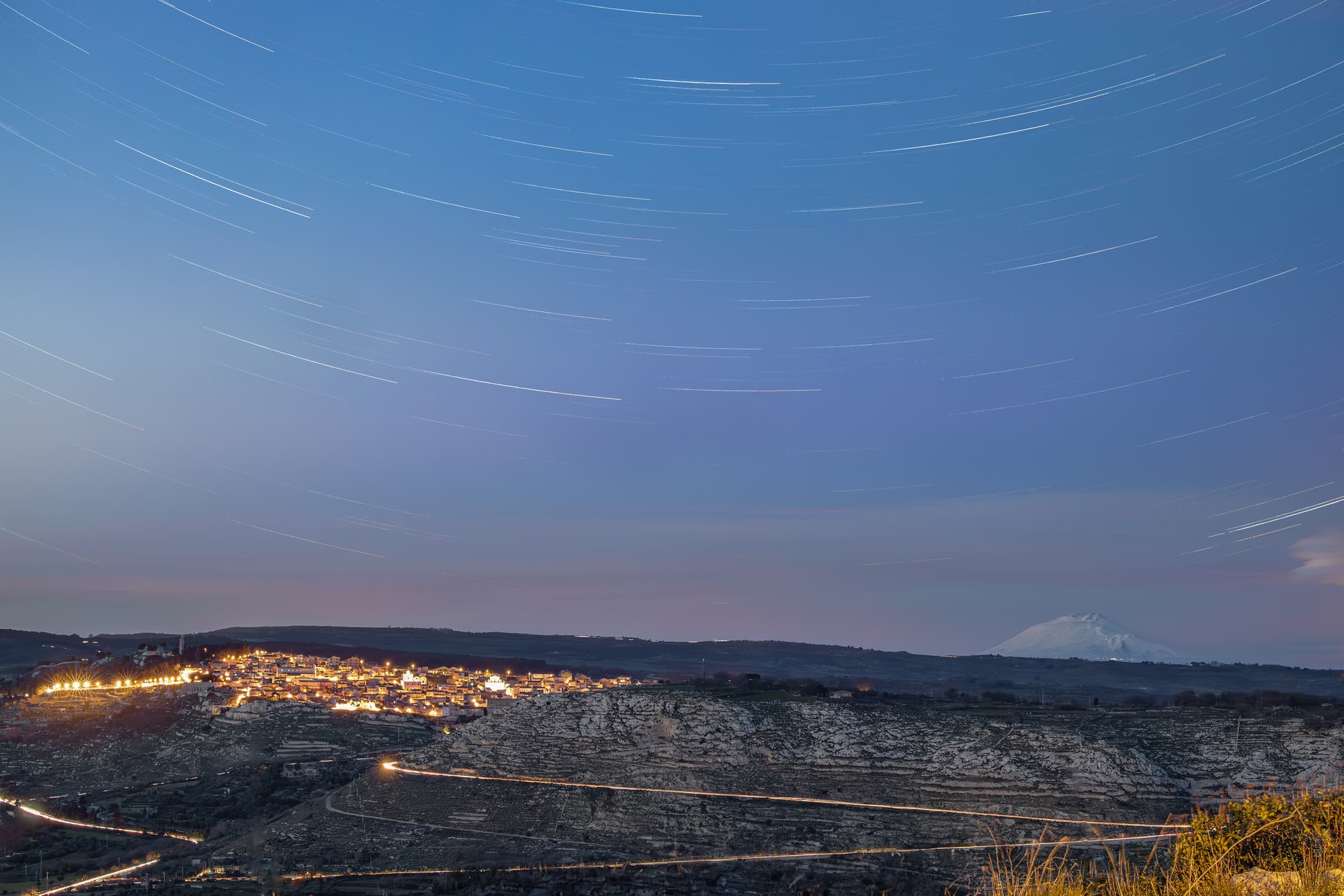 Star trails at the »blue hour«