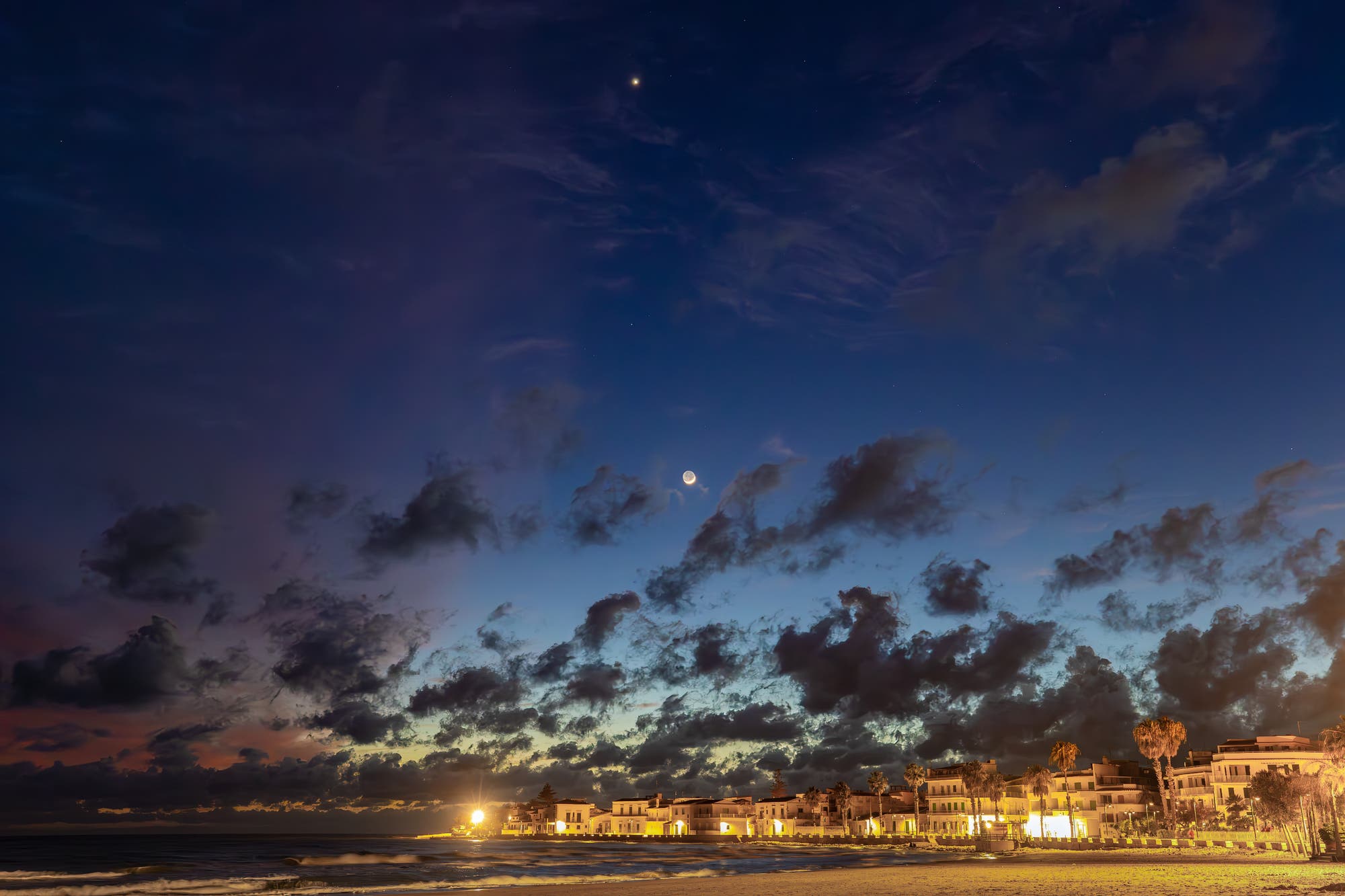 Venus, Saturn & the Moon