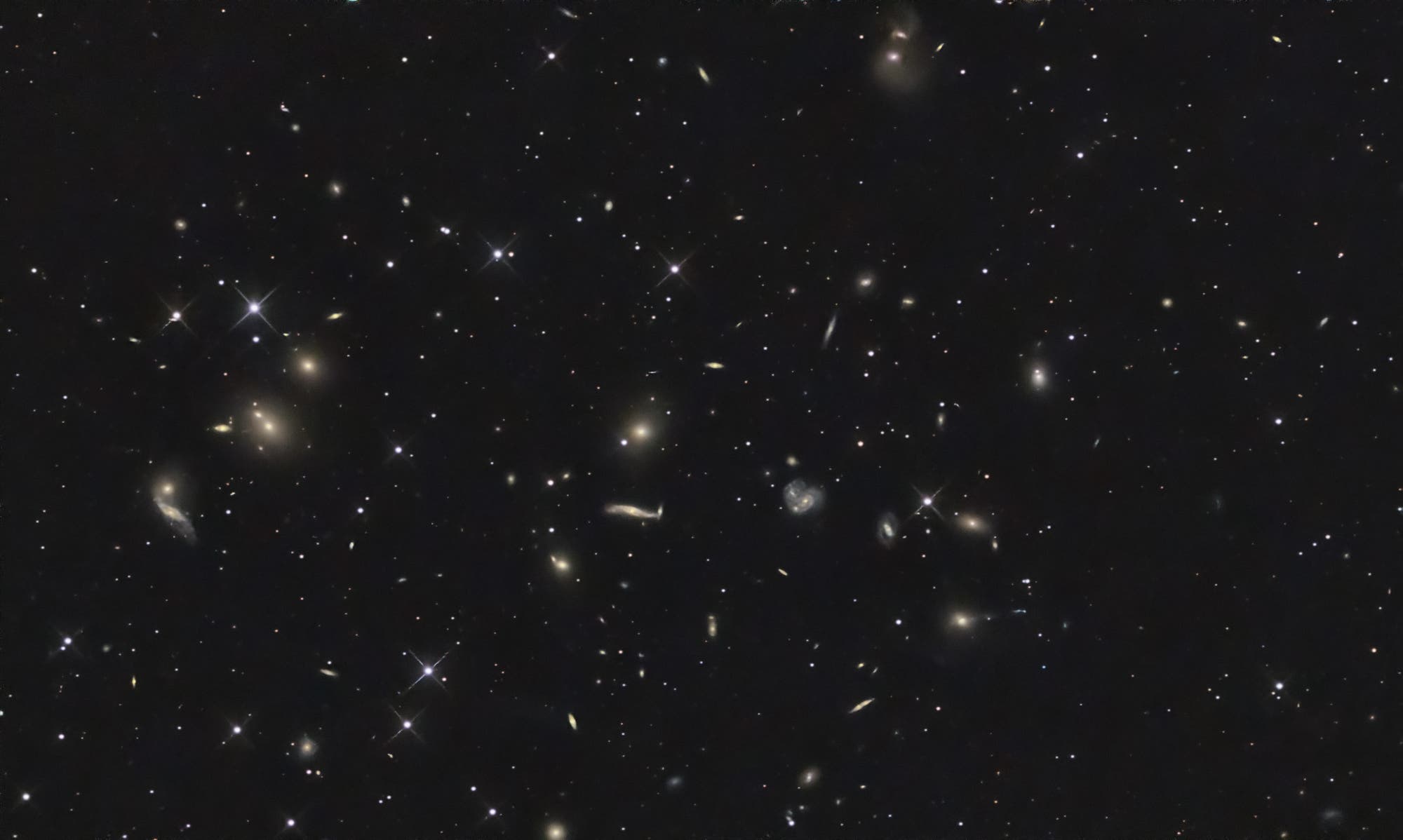 Herkules-Cluster, auch bekannt als Abell 2151, 