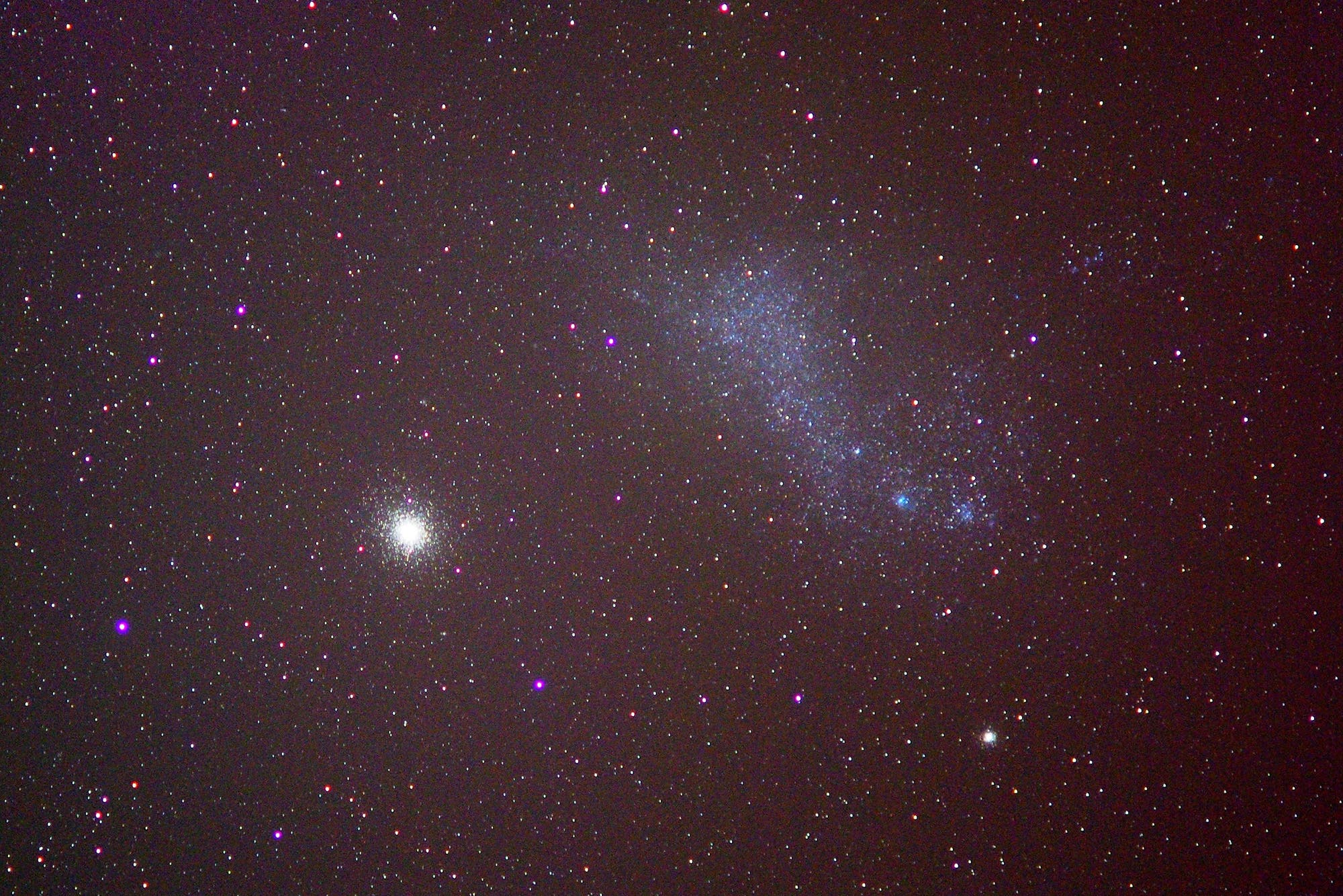 Kleine Magellansche Wolke mit dem Sternhaufen 47 Tucane