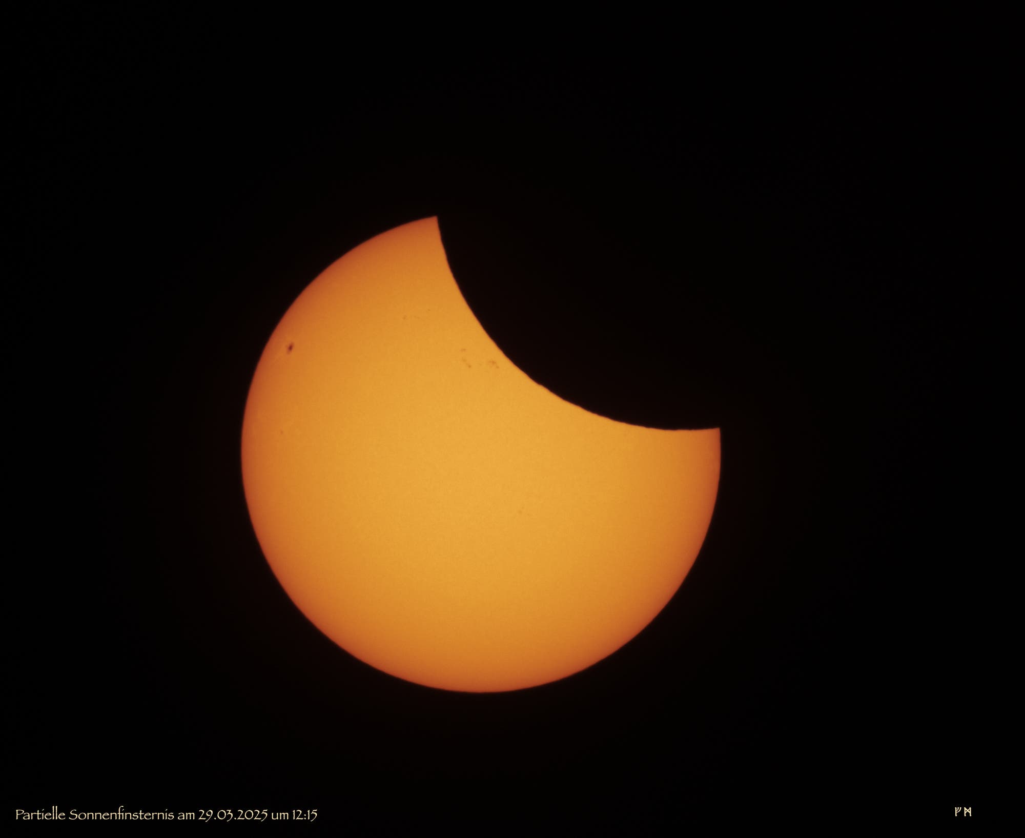 Partielle Sonnenfinsternis am 29. März 2025 