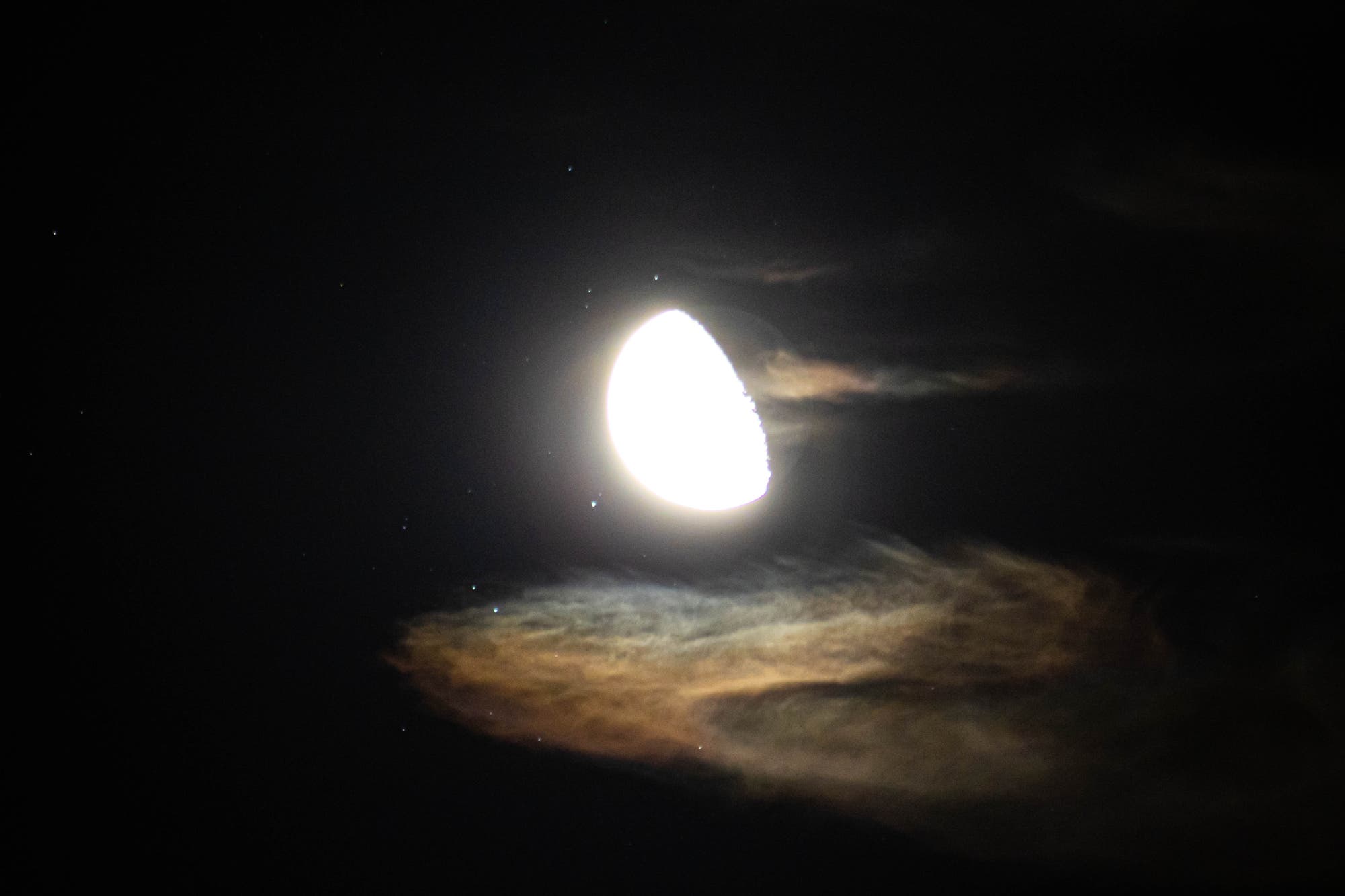 Der Mond in den Plejaden: Kurz vor der Bedeckung von Alkyone