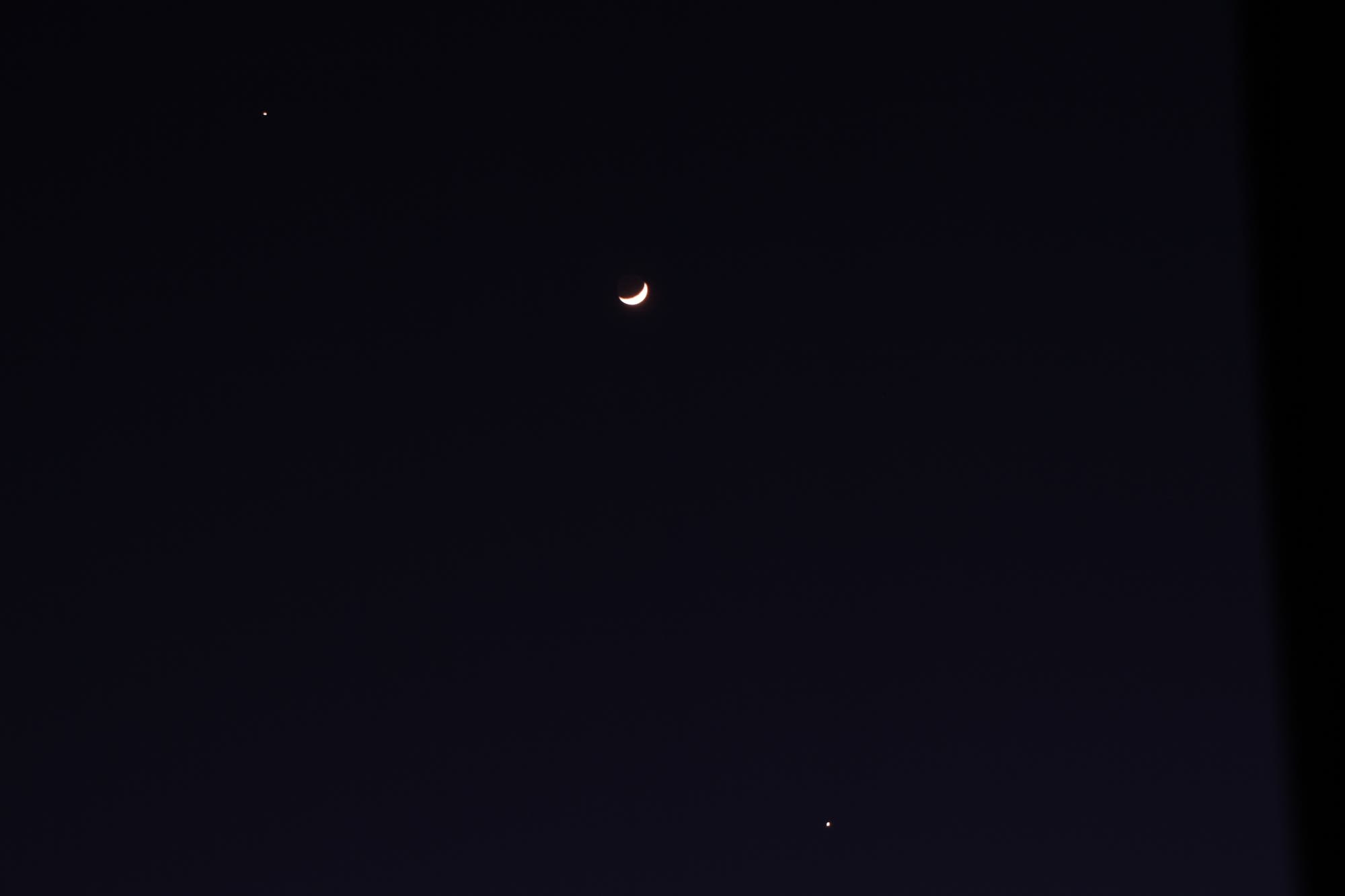 Mond-Planetenparade Jupiter und Venus 