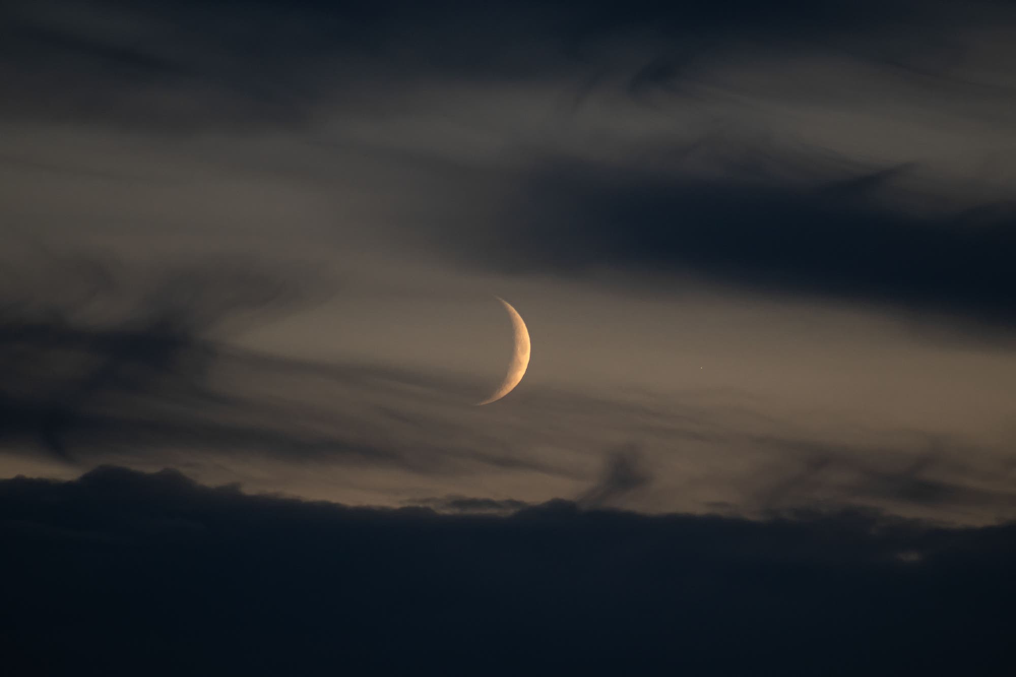 Mond trifft Antares
