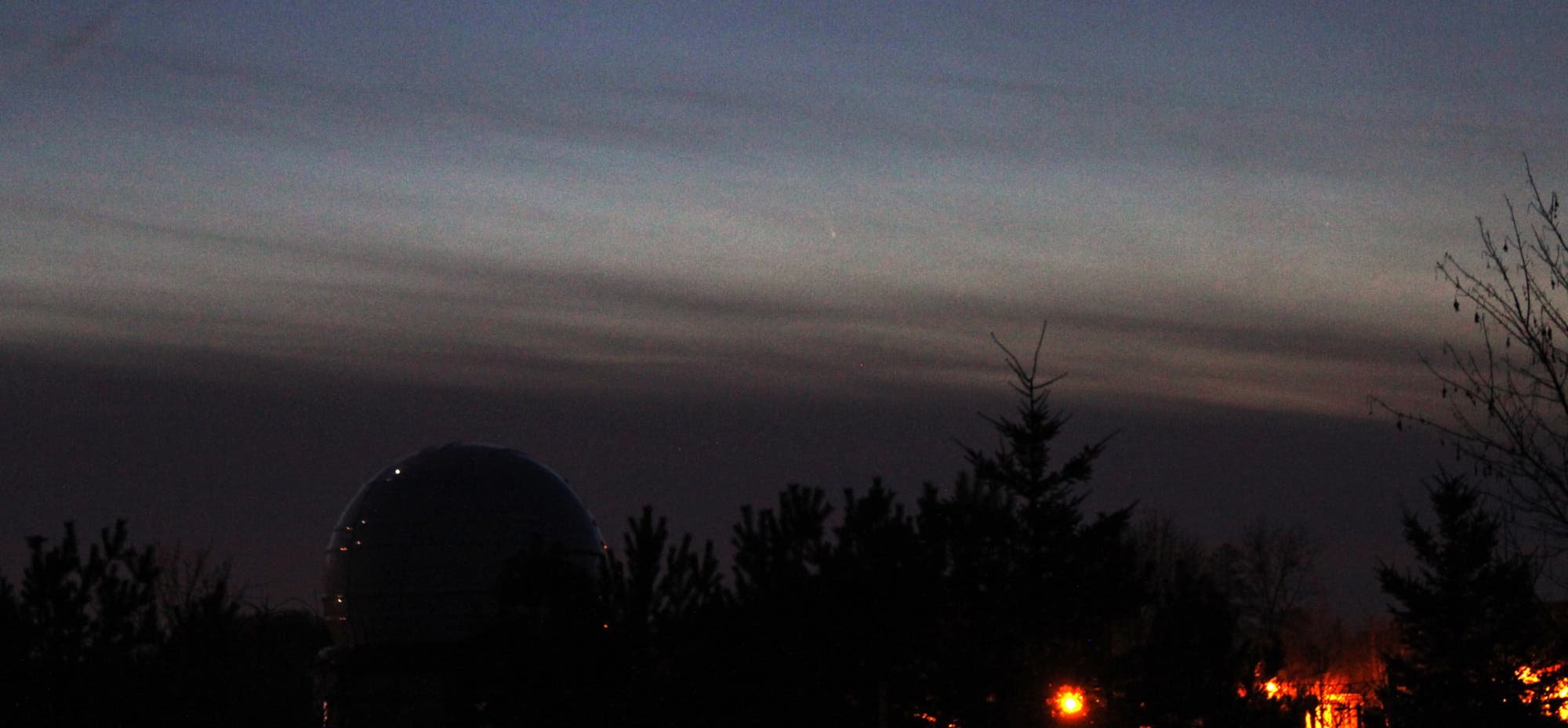 Komet PANSTARRS über der größten Sternwarte Sachsen-Anhalts