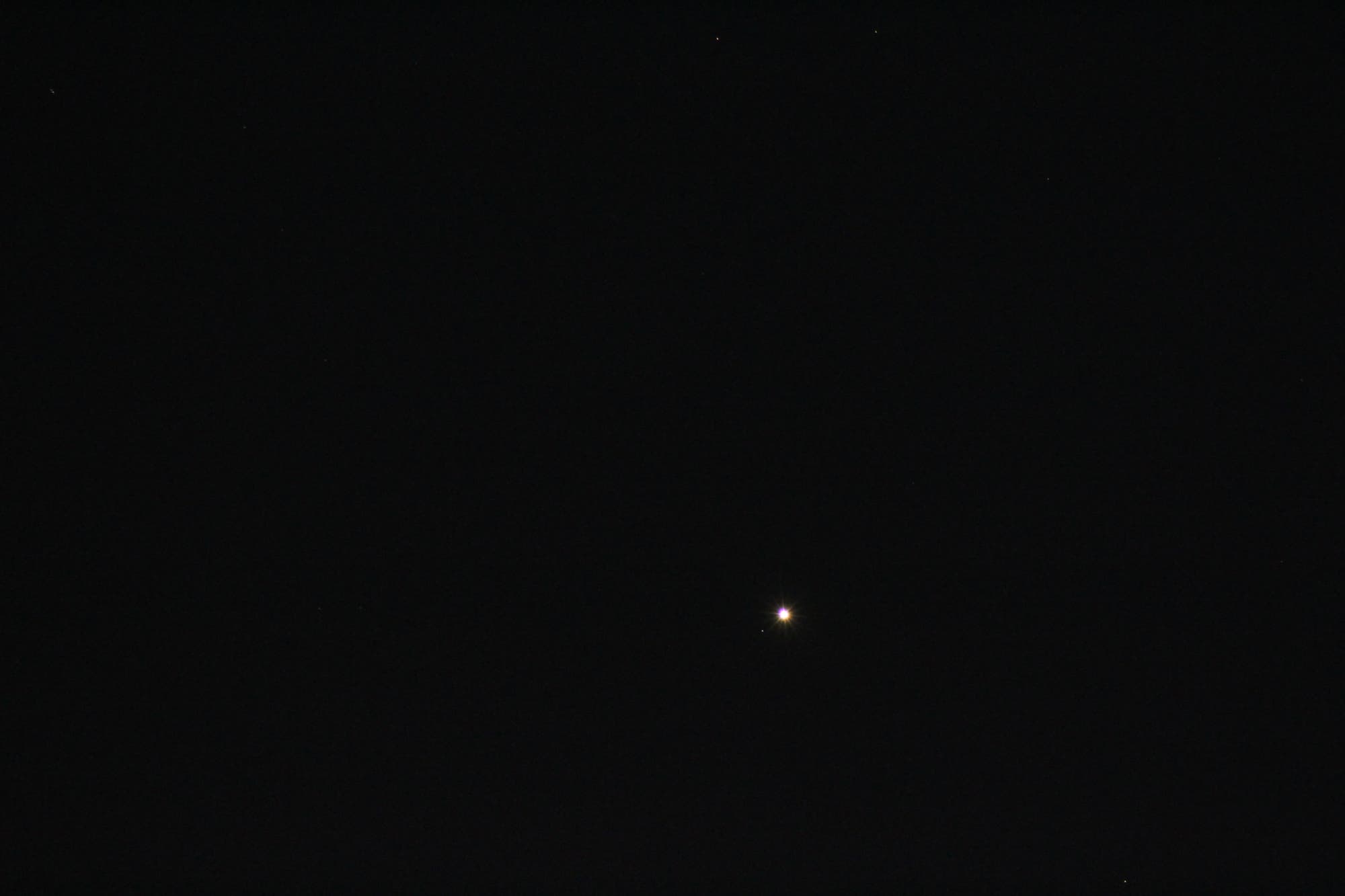 Konjunktion Venus Uranus am 4. März 2015