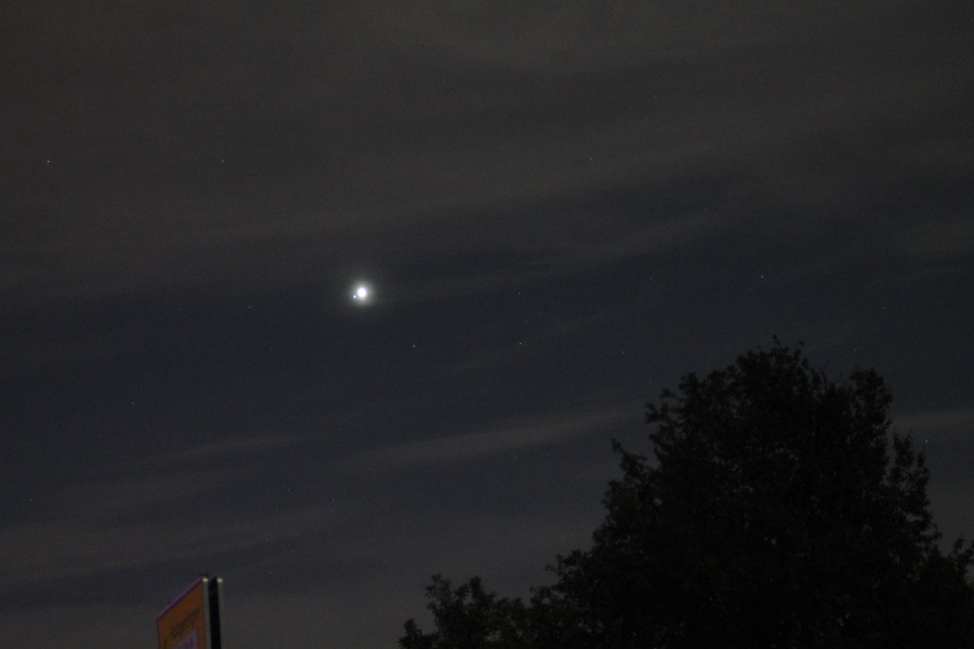 Begegnung von Venus und Regulus am Morgen des 3.10.2012
