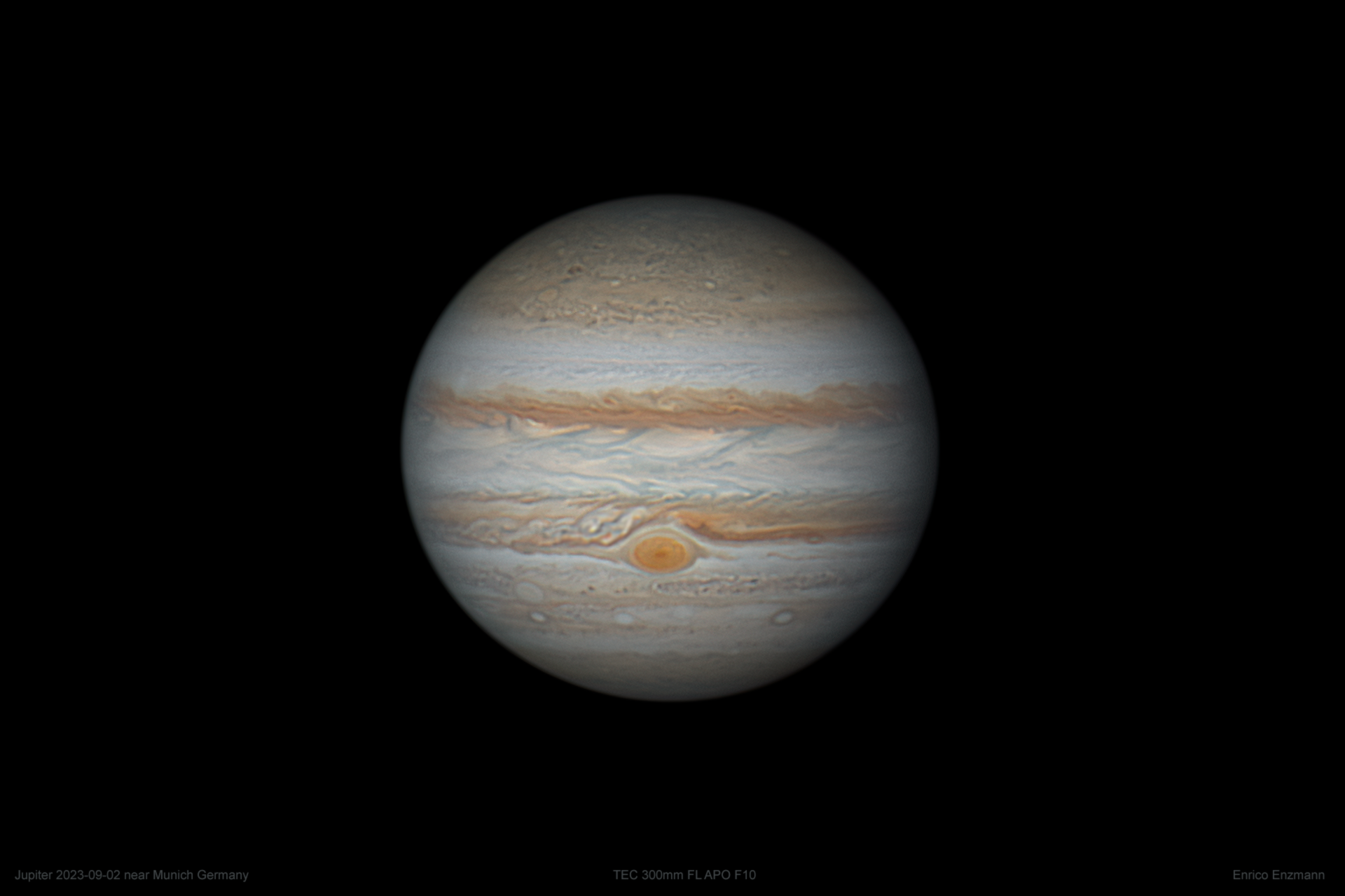 Jupiter 2. September 2023 mit Rotem Fleck in der Mitte