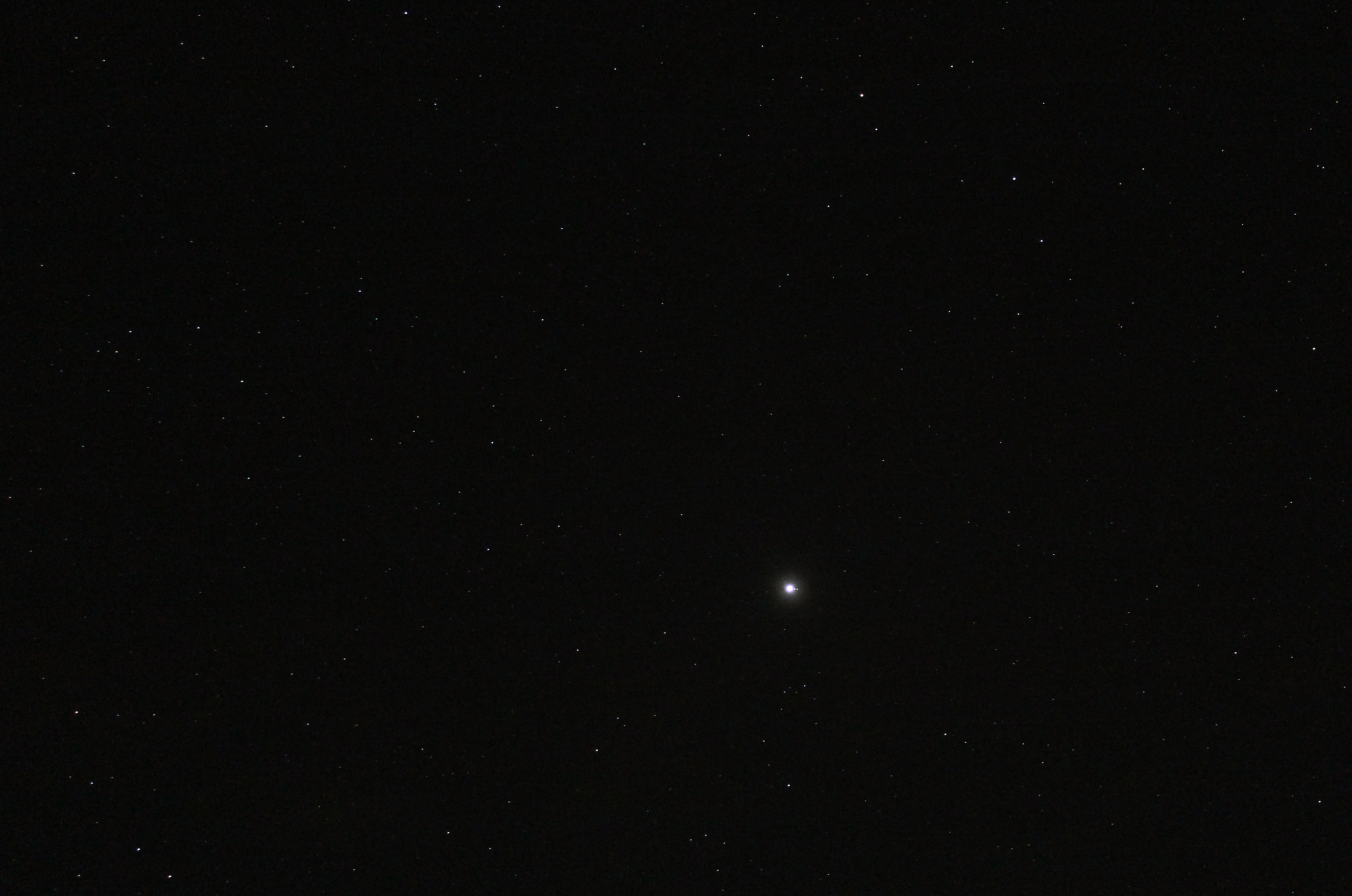 Jupiter im Sternbild Widder mit etwas längerer Brennweite